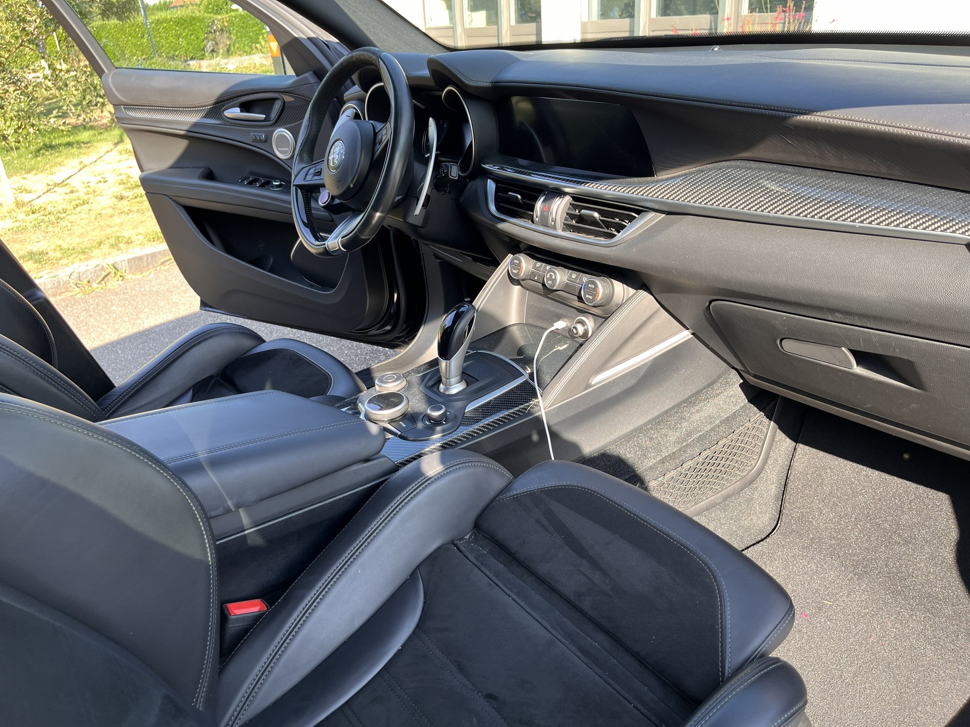 ALFA ROMEO 2.9 V6 Biturbo Q4 Quadrifoglio-image-2