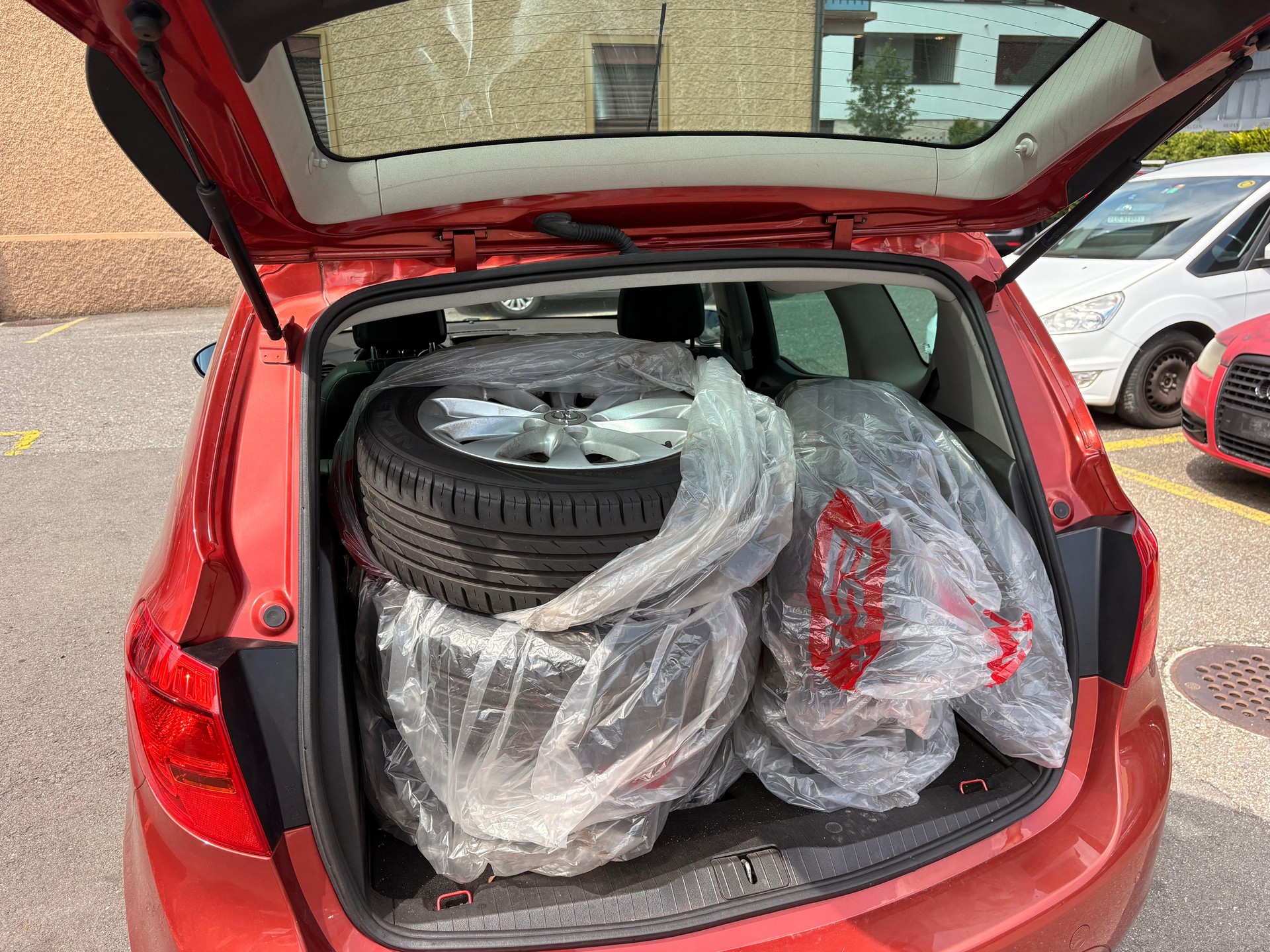 OPEL Meriva 1.4 Turbo Cosmo Automatic-image-11