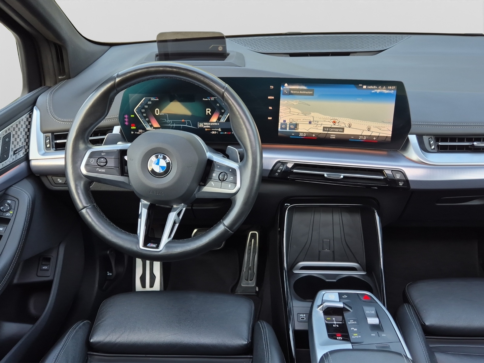 BMW 220i Active Tourer M Sport DKG-image-9