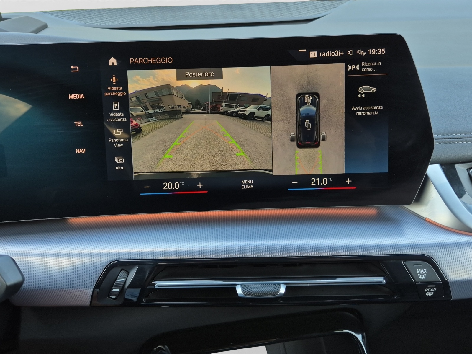 BMW 220i Active Tourer M Sport DKG-image-14