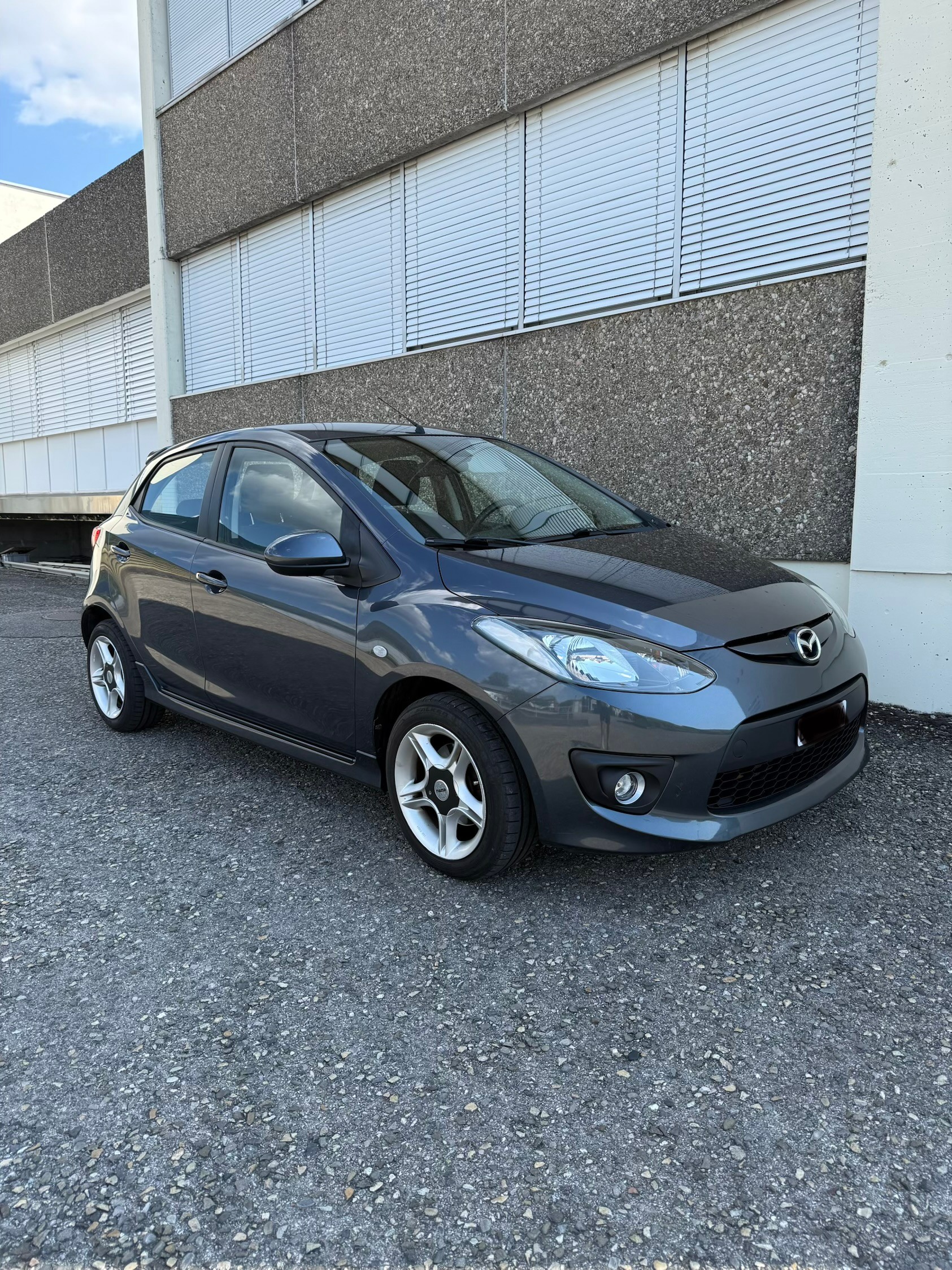 MAZDA 1.5 MZR Sport-image-0