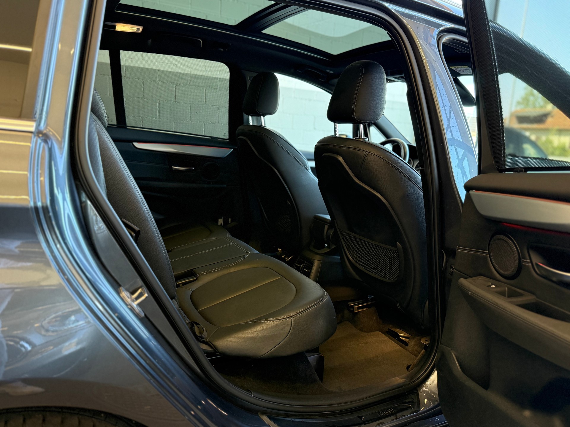 BMW 220d xDrive Gran Tourer Luxury Line Steptronic-image-8