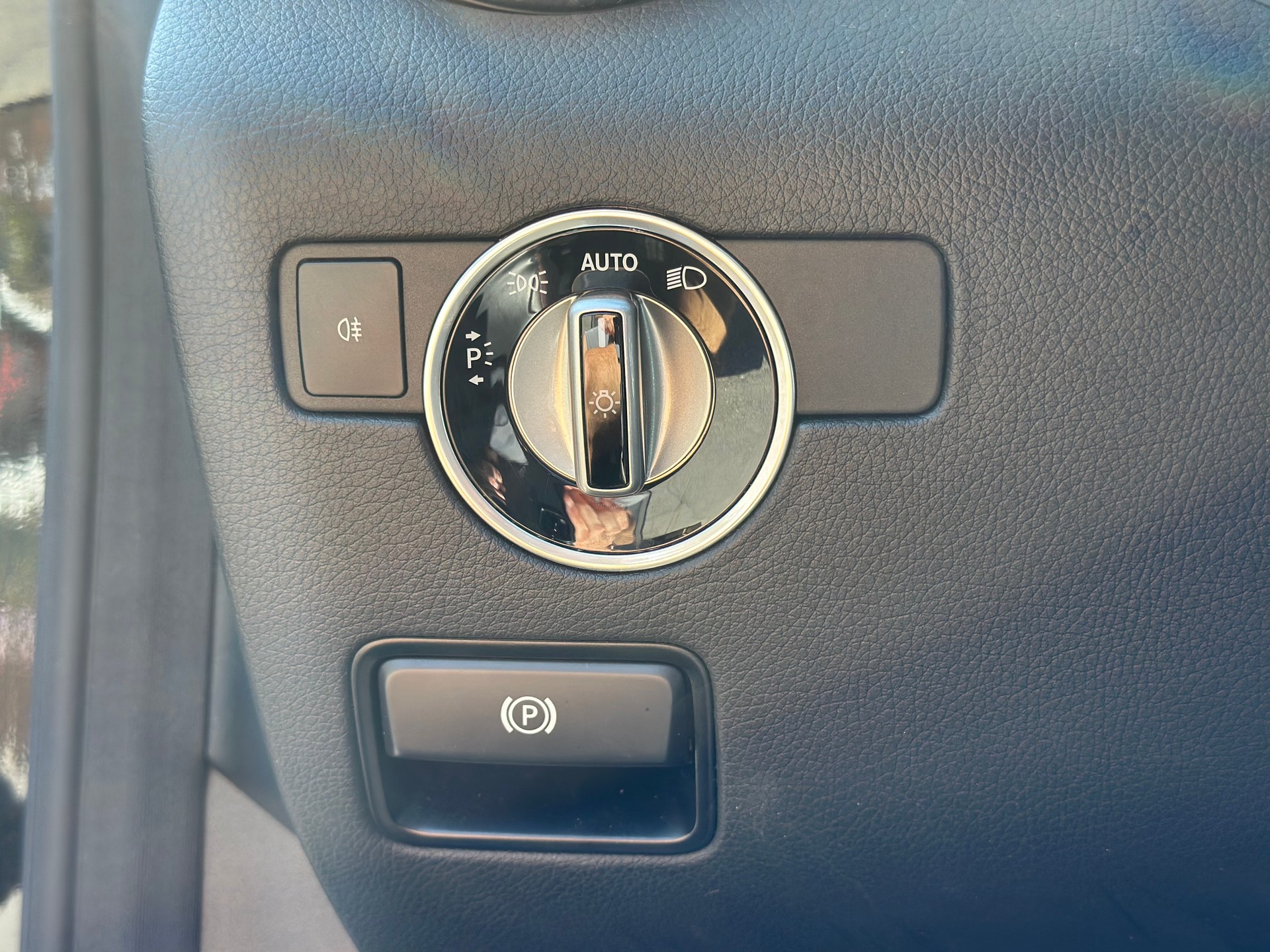 MERCEDES-BENZ SLK 300 9G-Tronic AMG LINE-image-25