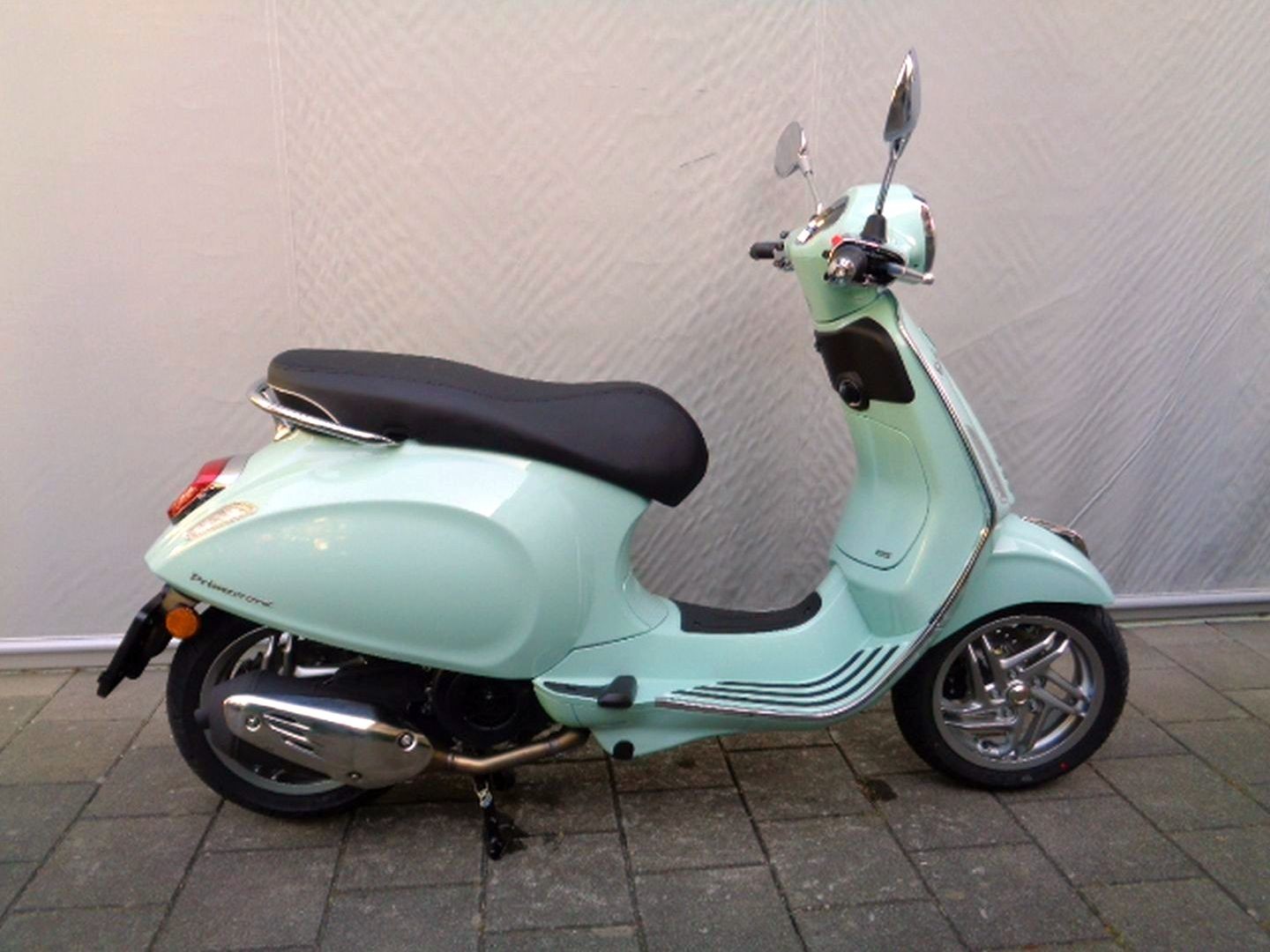 PIAGGIO VESPA PRIMAVERA 125 ABS MY26 E5-showroom-element-3