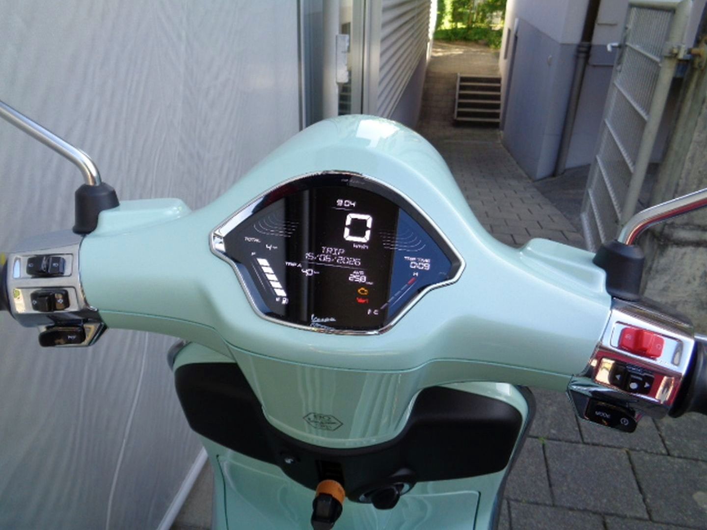 PIAGGIO VESPA PRIMAVERA 125 ABS MY26 E5-image-6