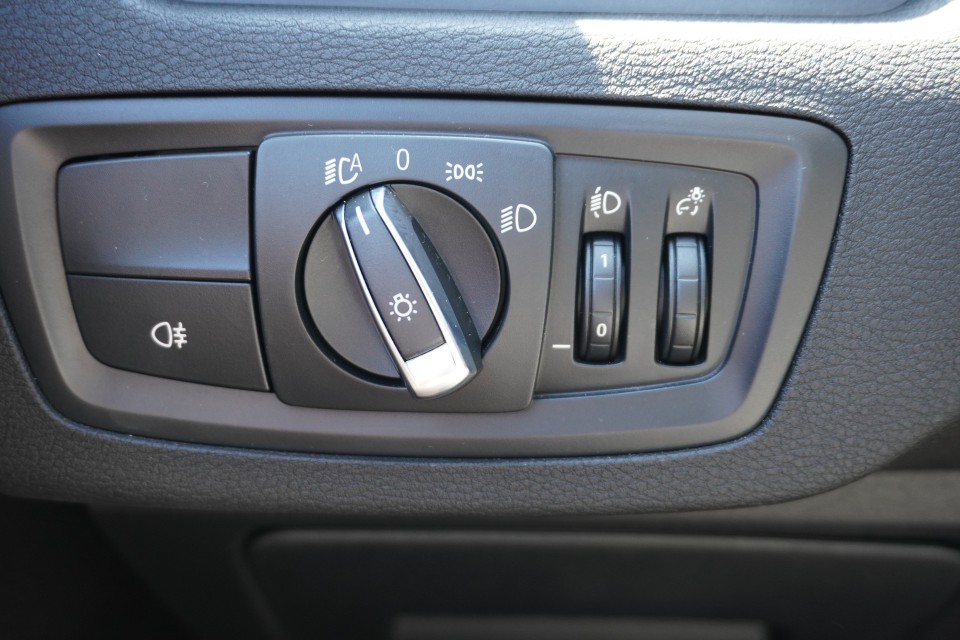 BMW X1 xDrive 20d Steptronic-image-18