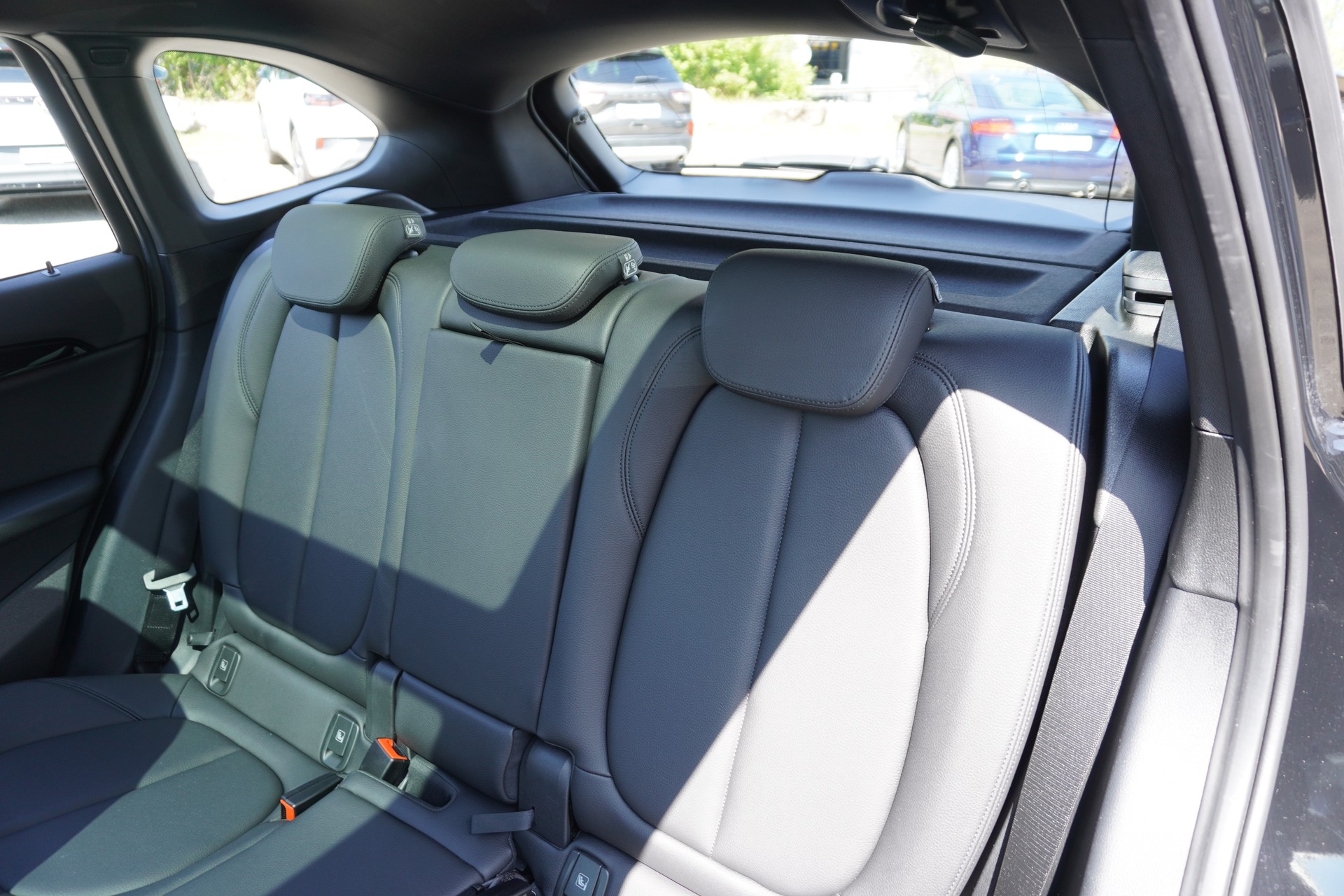 BMW X1 xDrive 20d Steptronic-image-15