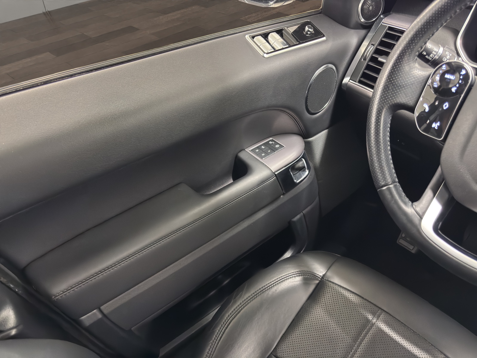 LAND ROVER Range Rover Sport 2.0 SD4 SE Automatic-image-11