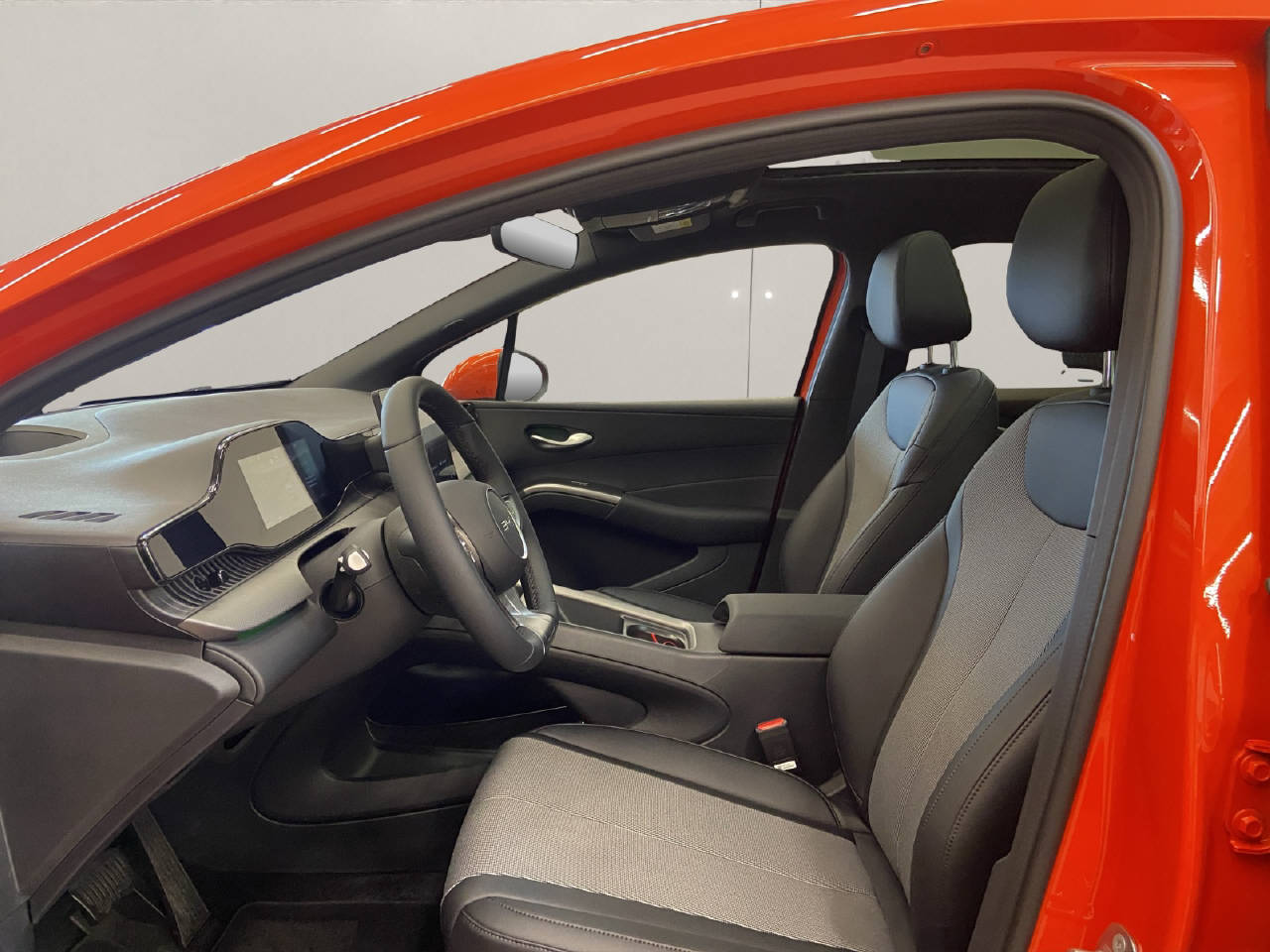 BYD Dolphin G DM-i Comfort-image-4
