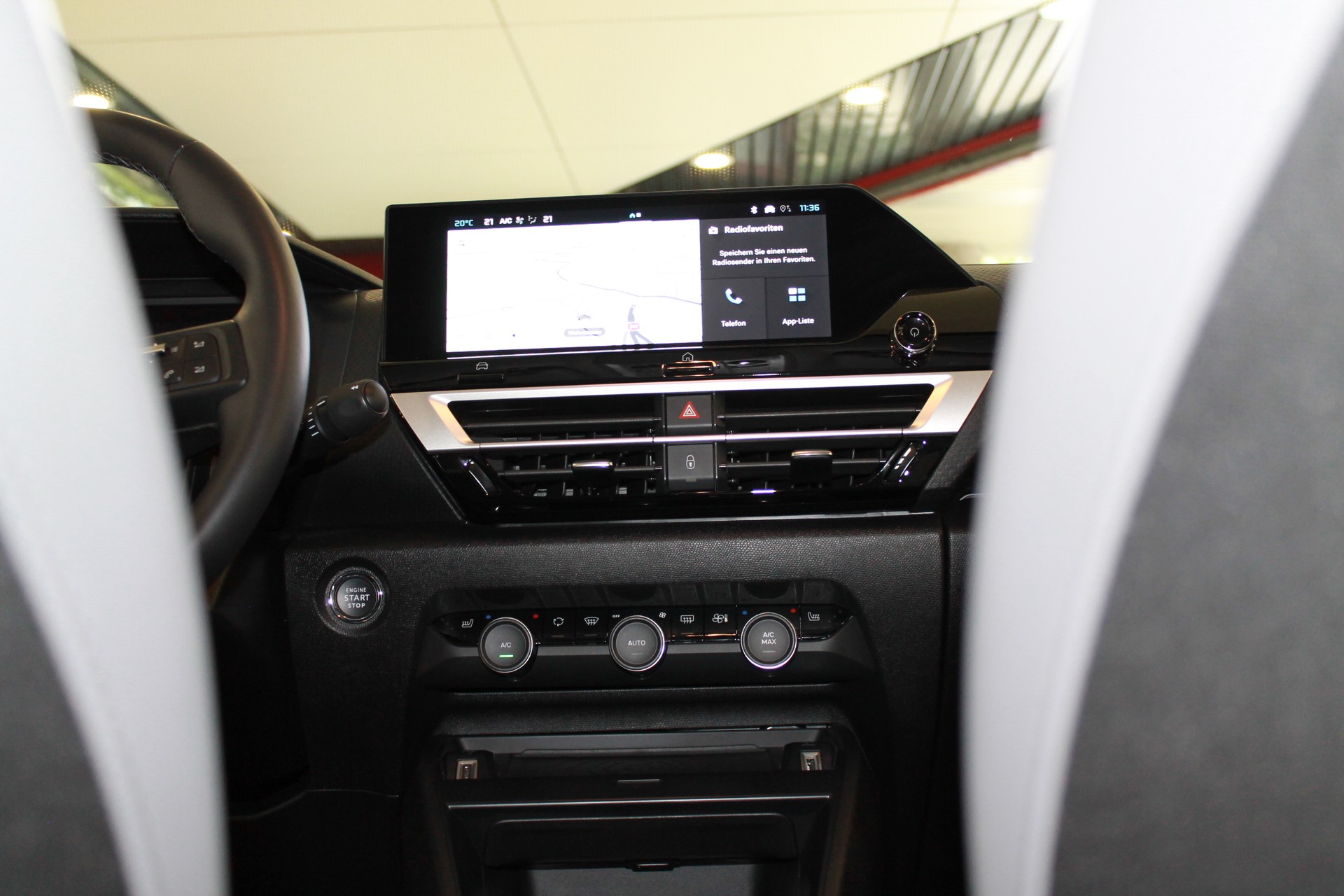 CITROEN C4 Hybrid 136 e-DCS6 Max-image-7