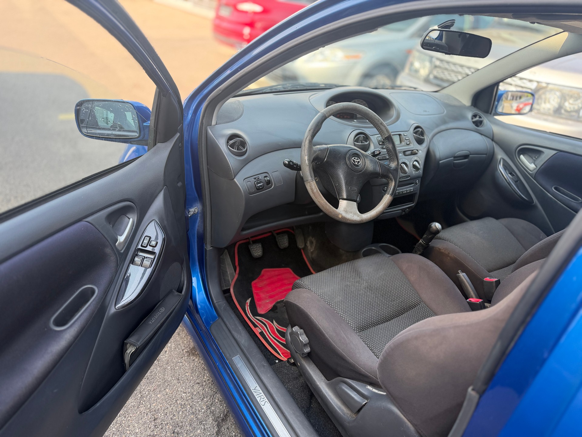 TOYOTA Yaris 1.5 TS-image-10