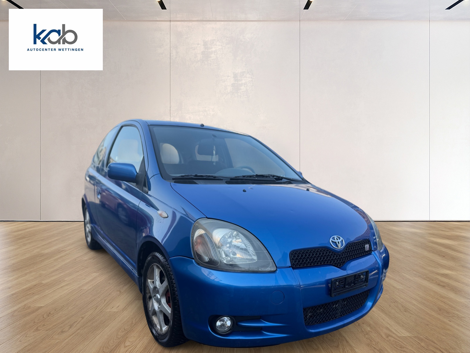 TOYOTA Yaris 1.5 TS-showroom-element-2