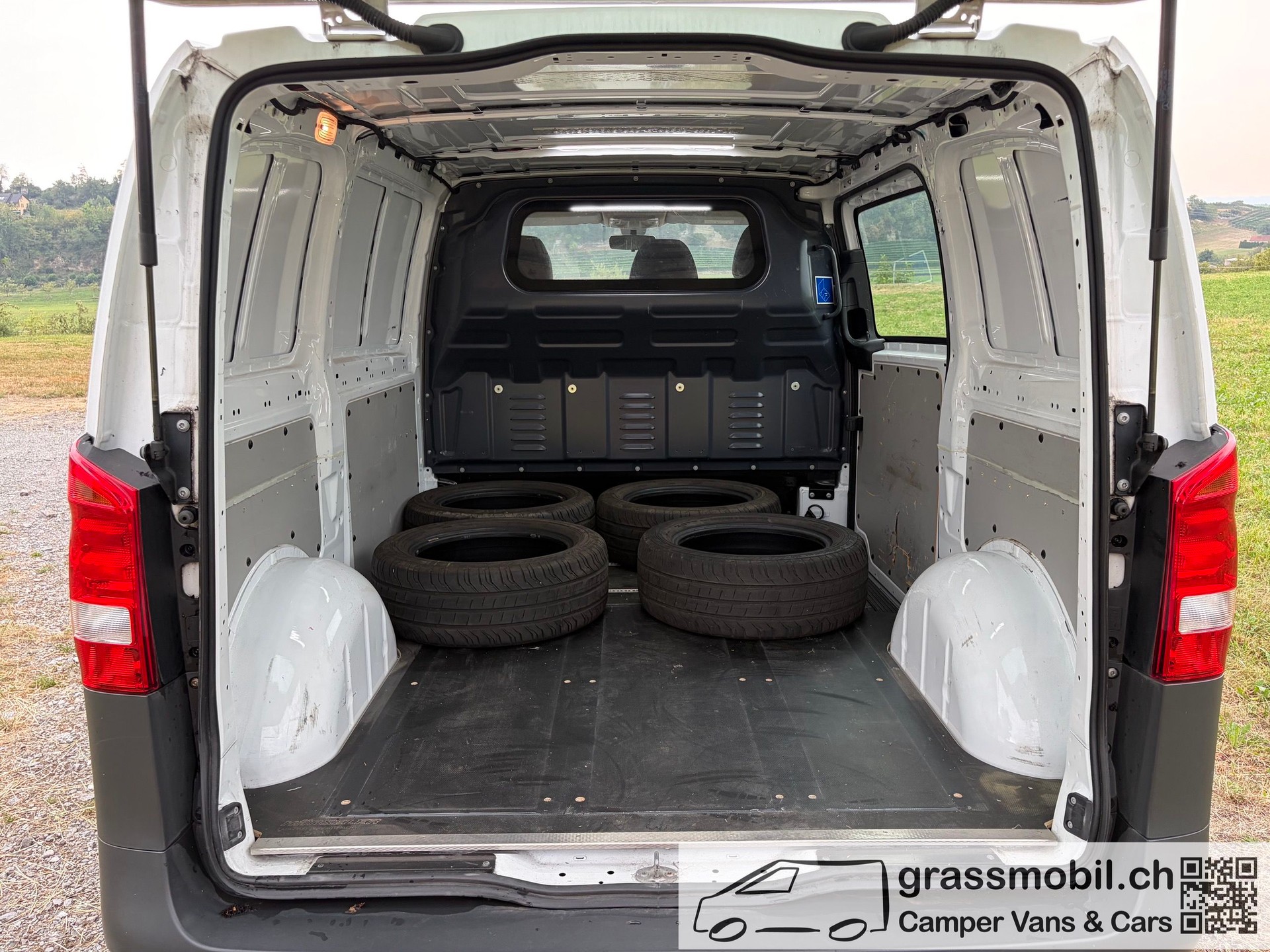 MERCEDES-BENZ Vito 114 CDI 4Matic 7G-Tronic-image-7