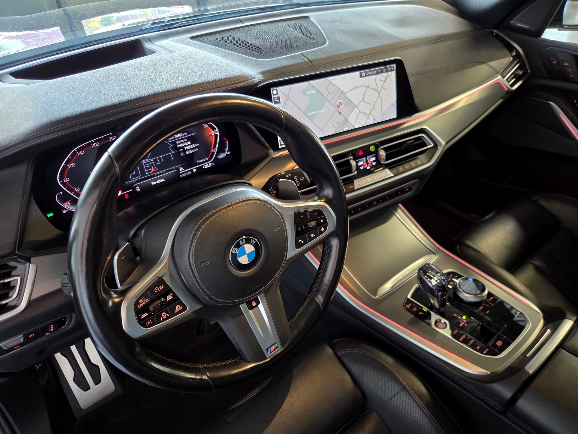 BMW X5 40i xDrive M-Sport-image-12