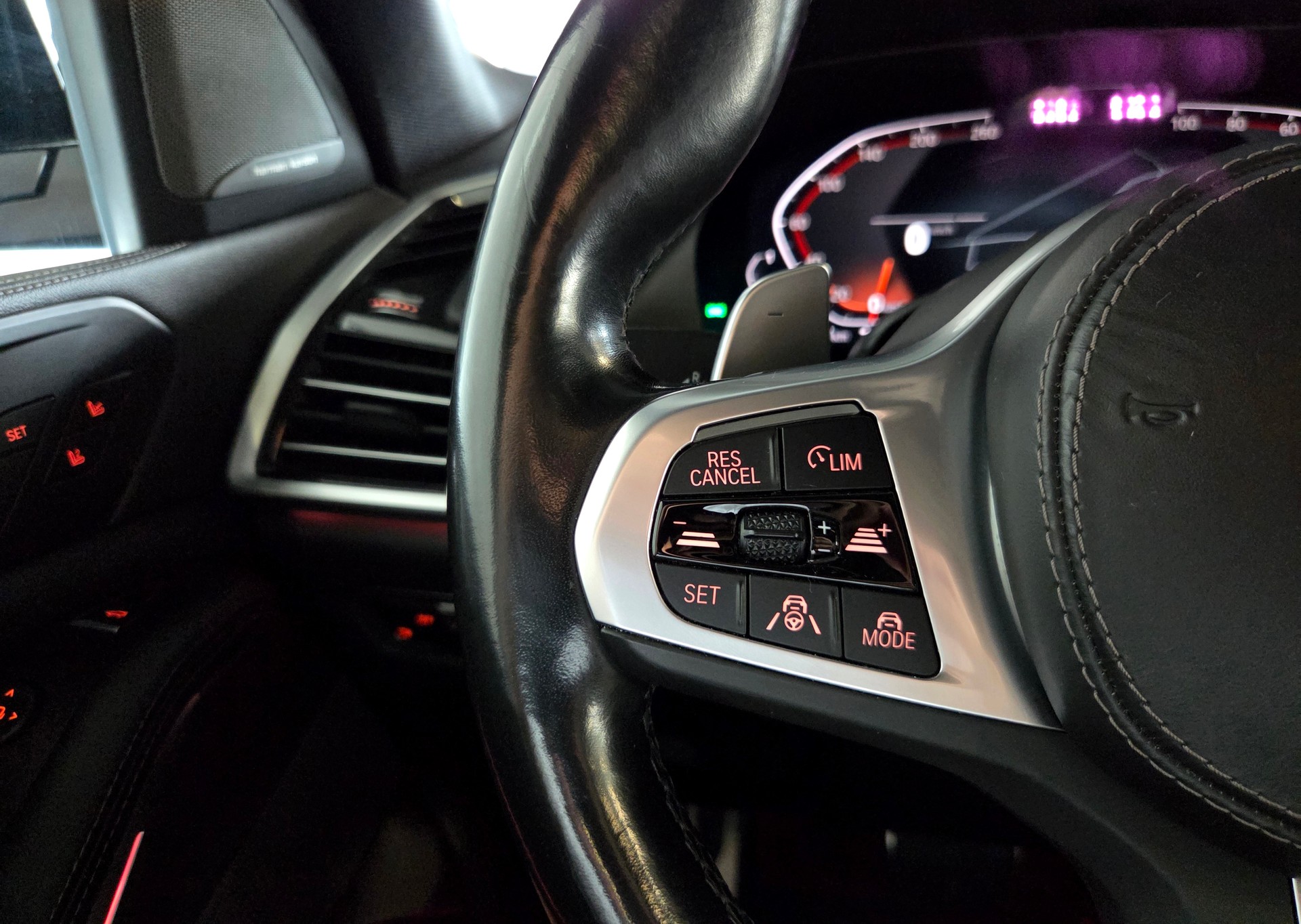 BMW X5 40i xDrive M-Sport-image-7