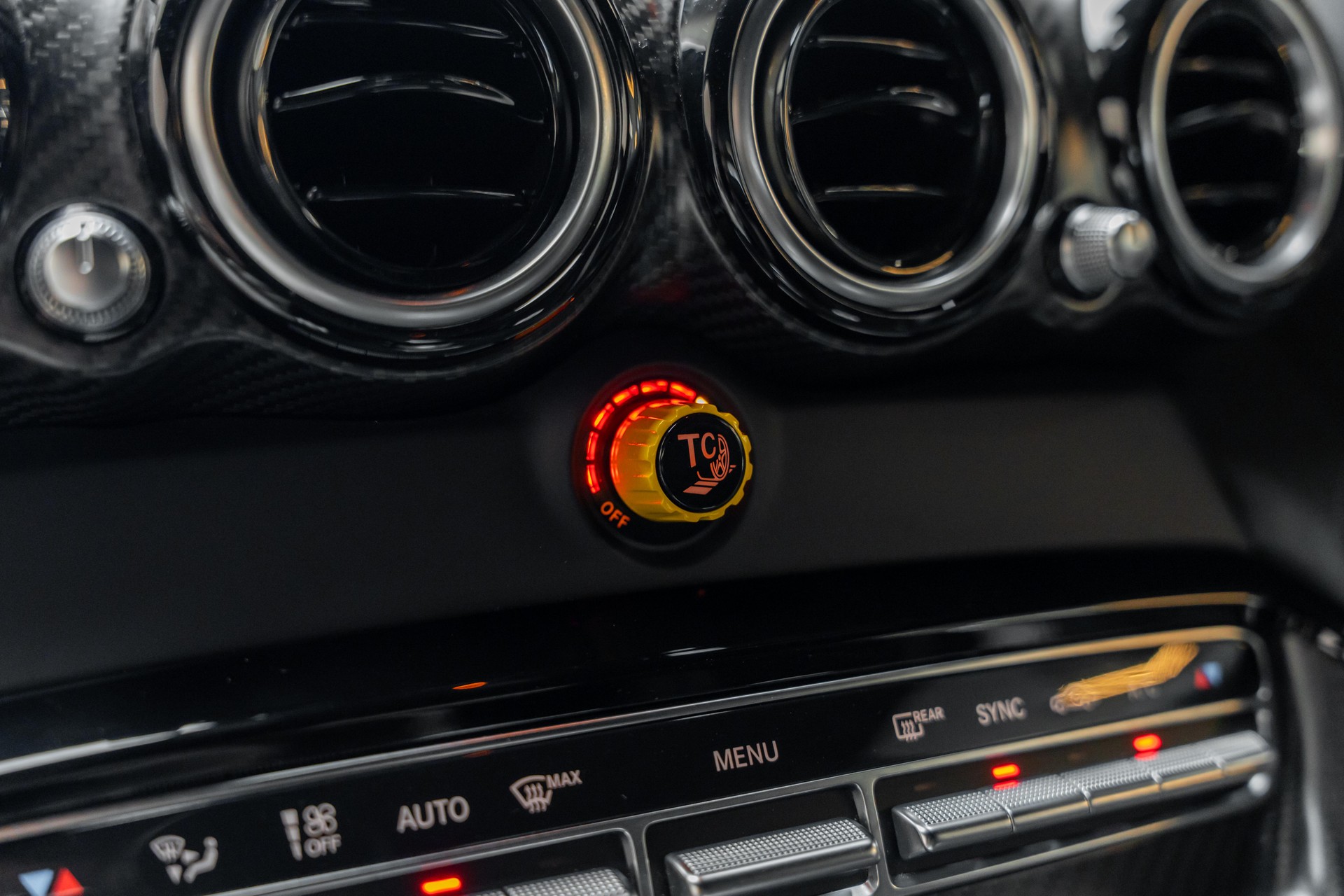 MERCEDES-BENZ AMG GT R Speedshift DCT-image-11