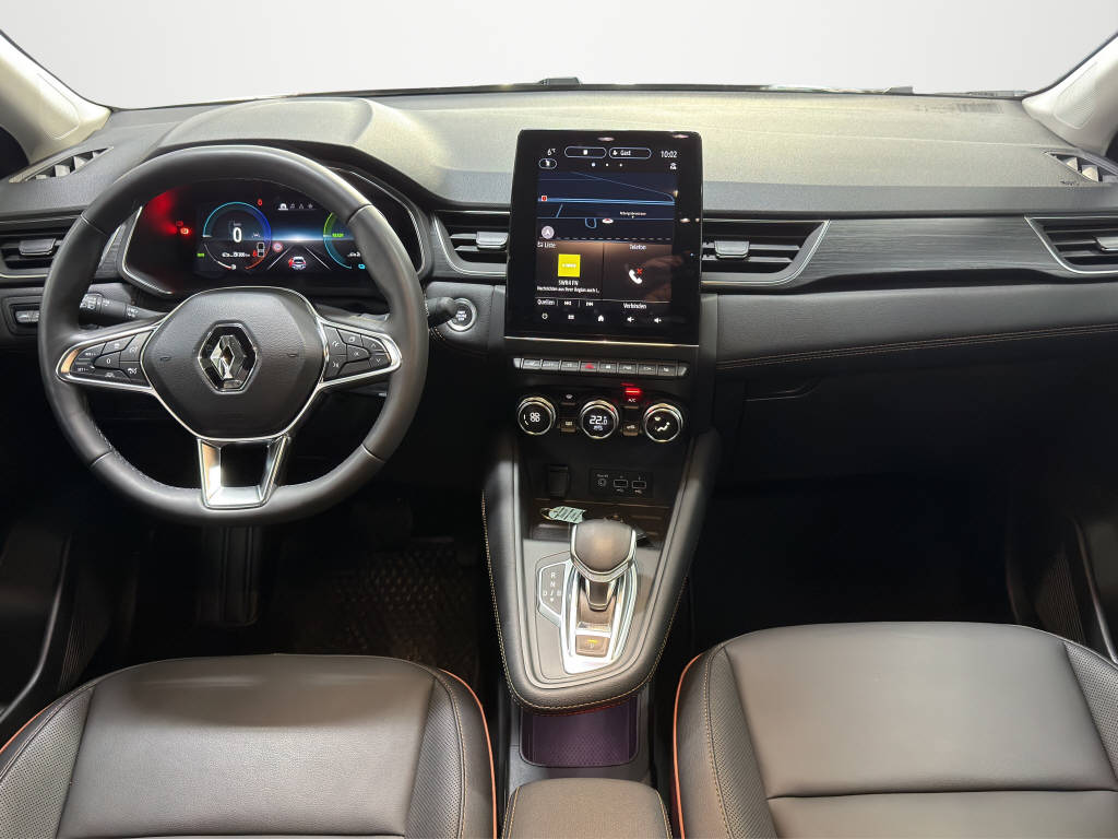 RENAULT CAPTURE E-TECH-image-10