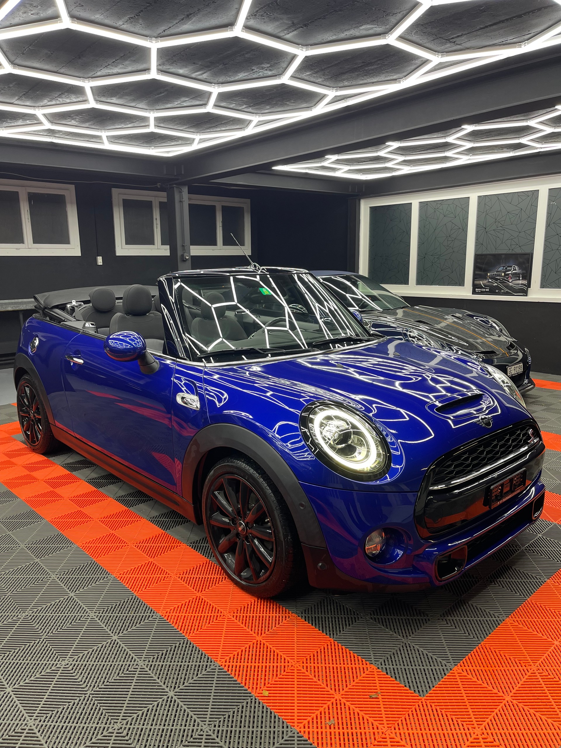 MINI 2.0i Cooper S-image-0