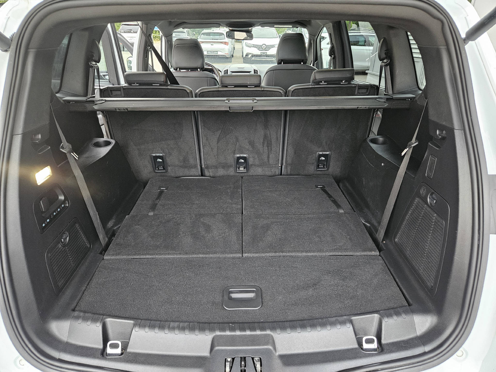 FORD S-Max 2.5 Hybrid ST-Line * 7- Plätzer * Absolute Top Ausstattung *-image-19