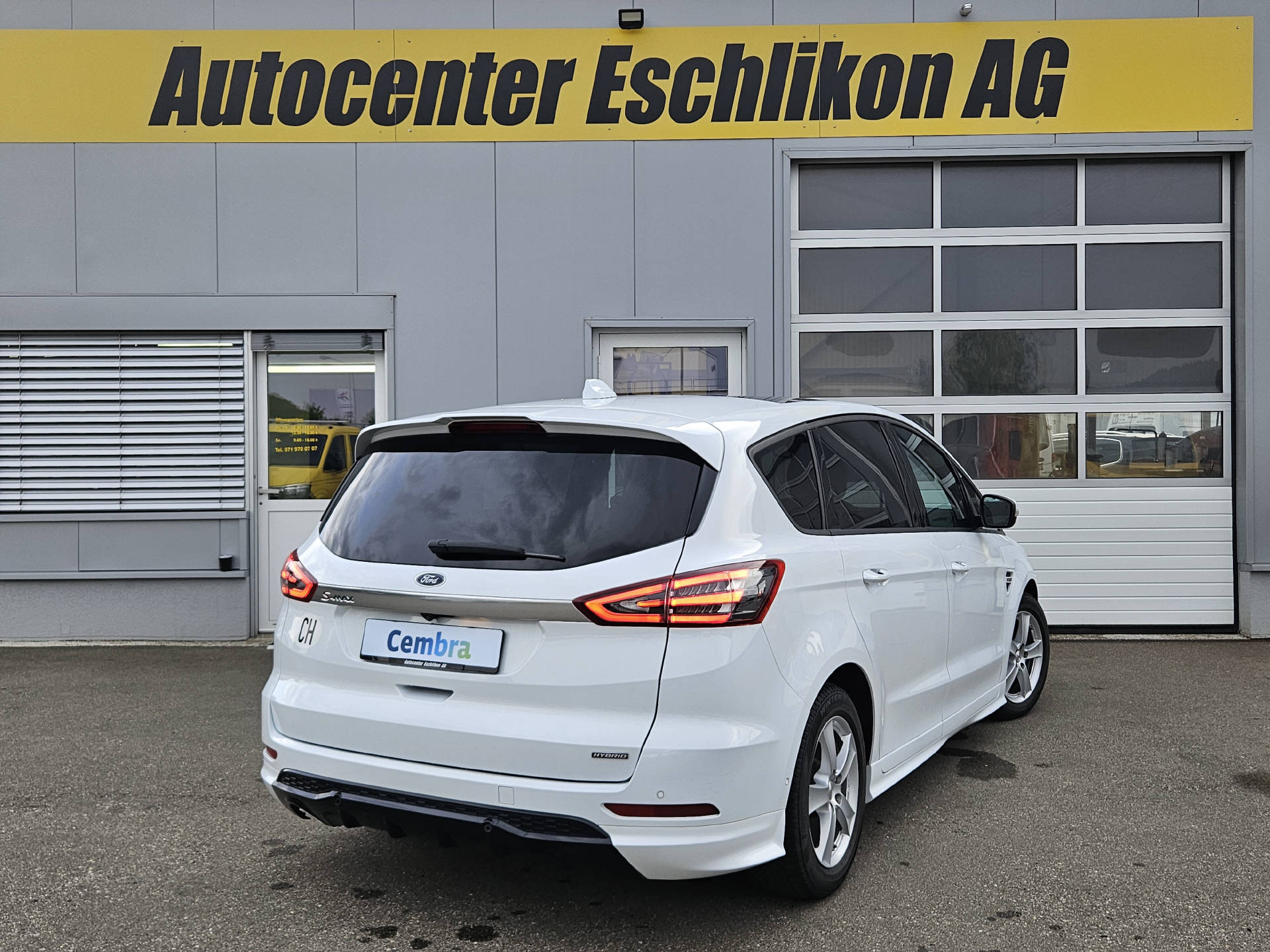 FORD S-Max 2.5 Hybrid ST-Line * 7- Plätzer * Absolute Top Ausstattung *-image-3