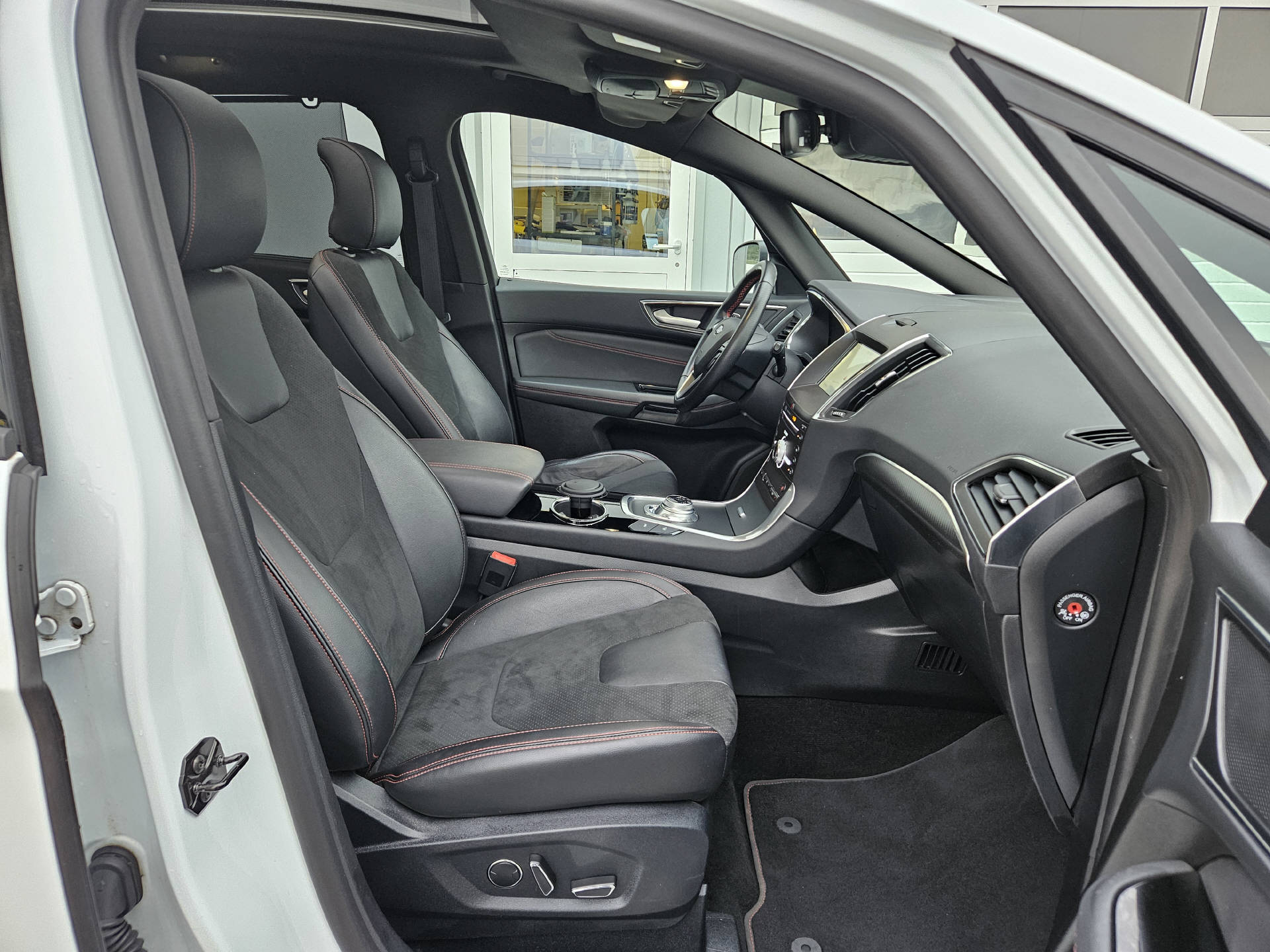 FORD S-Max 2.5 Hybrid ST-Line * 7- Plätzer * Absolute Top Ausstattung *-image-20