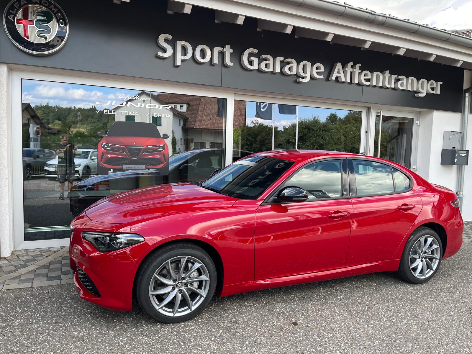 ALFA ROMEO Giulia 2.0 Sprint Edition Q4 AT8-image-0