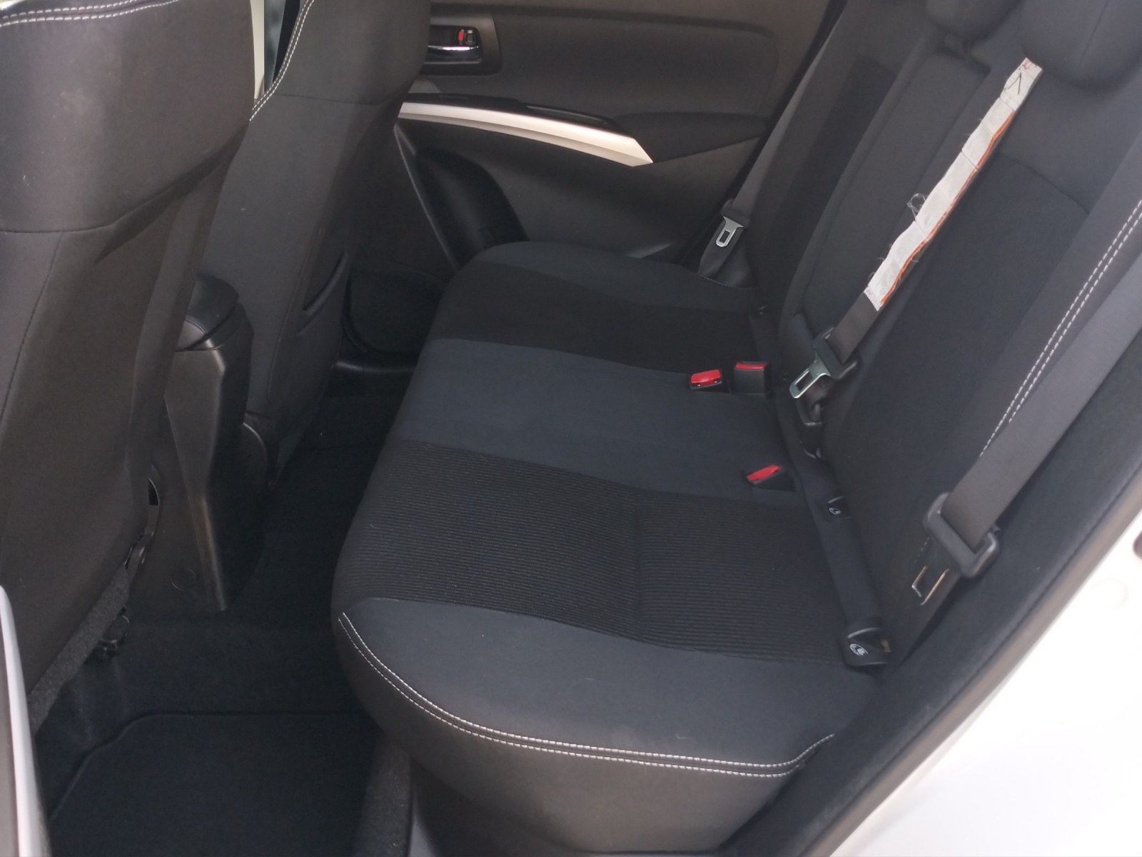 SUZUKI SX4 S-Cross 1.4 16V Compact+ 4WD Automatic-image-9