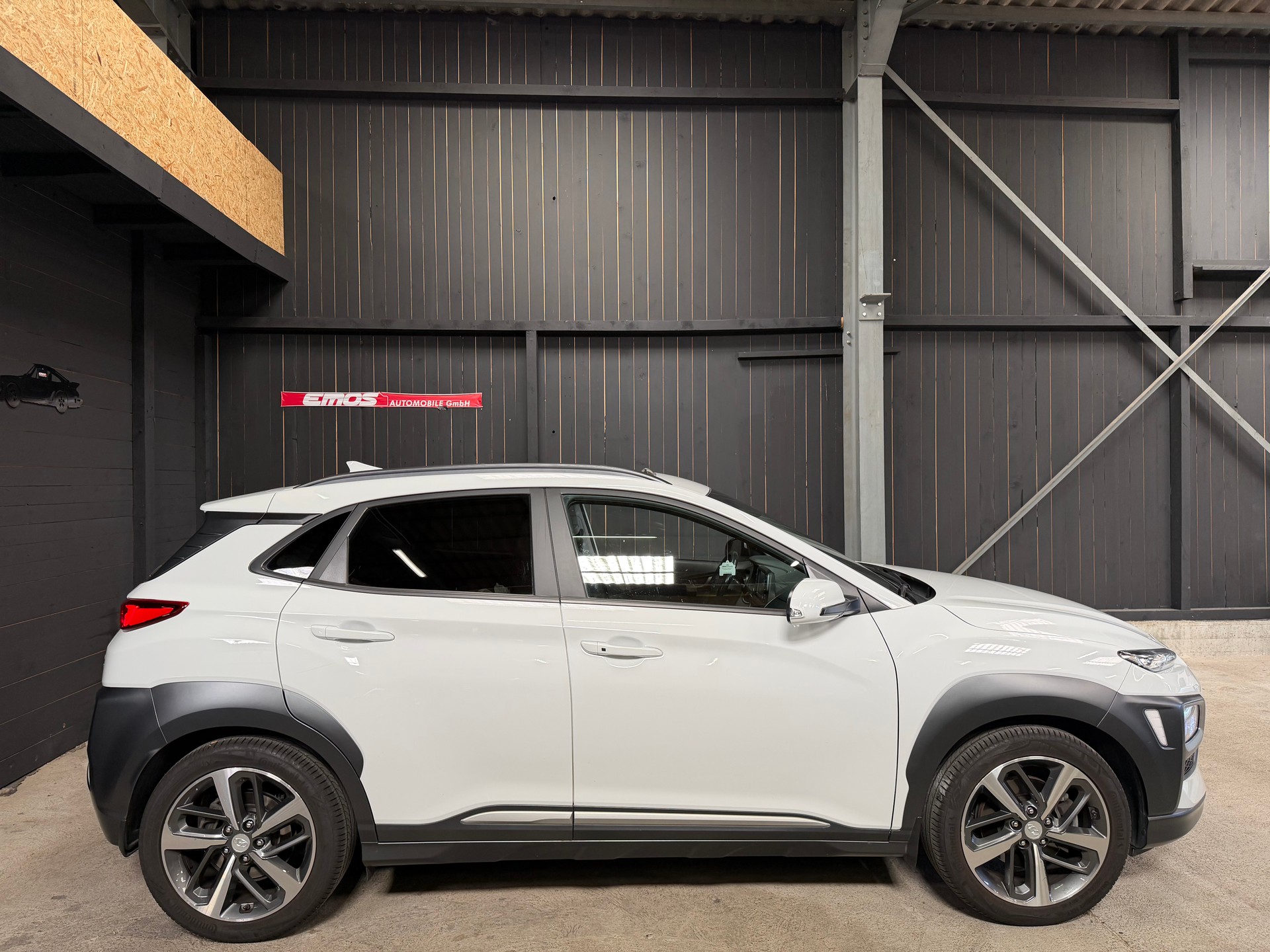 HYUNDAI Kona 1.6 T-GDi Vertex 4WD DCT-image-3