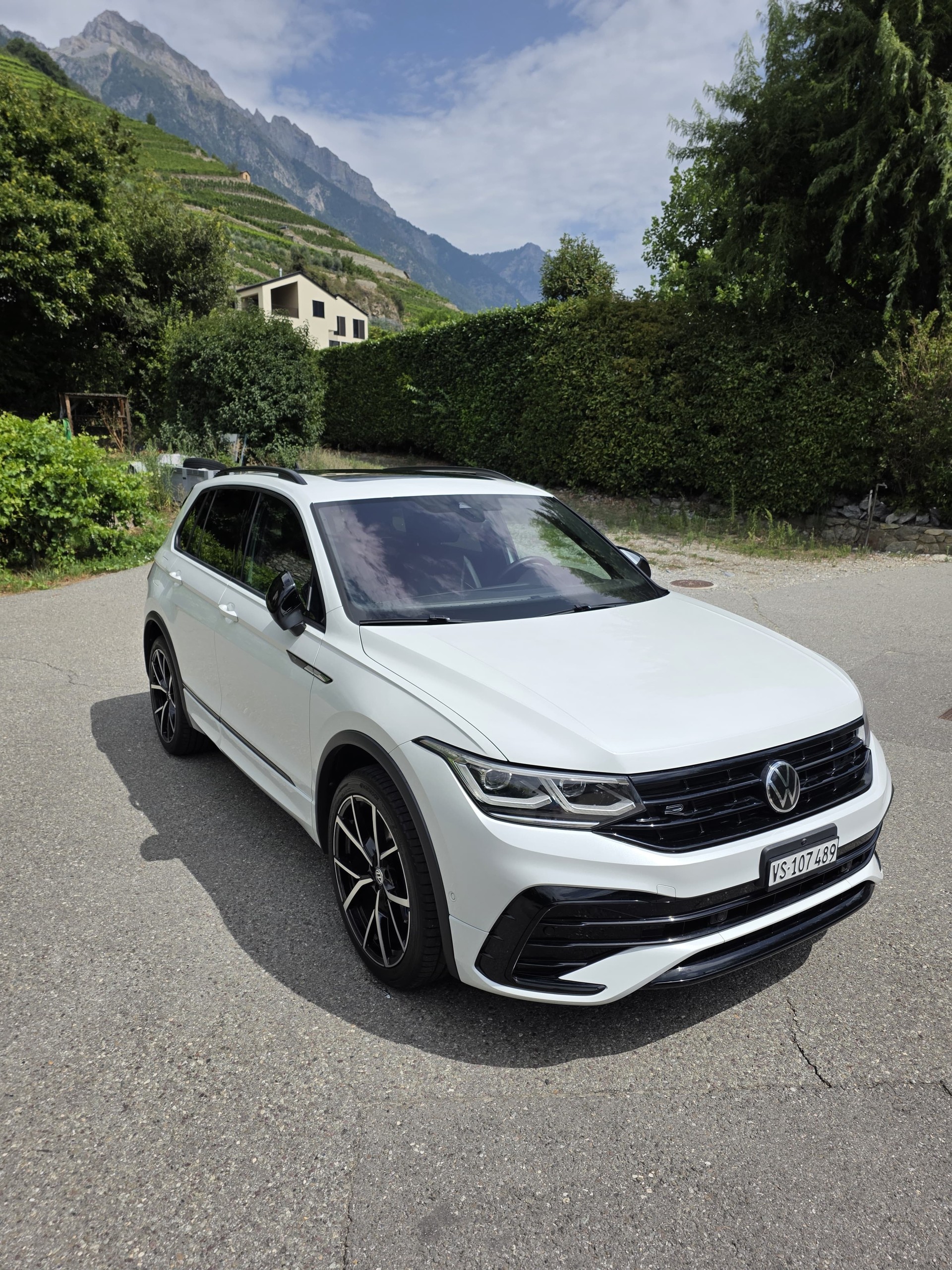 VW 2.0 TSI R-Line DSG-image-2