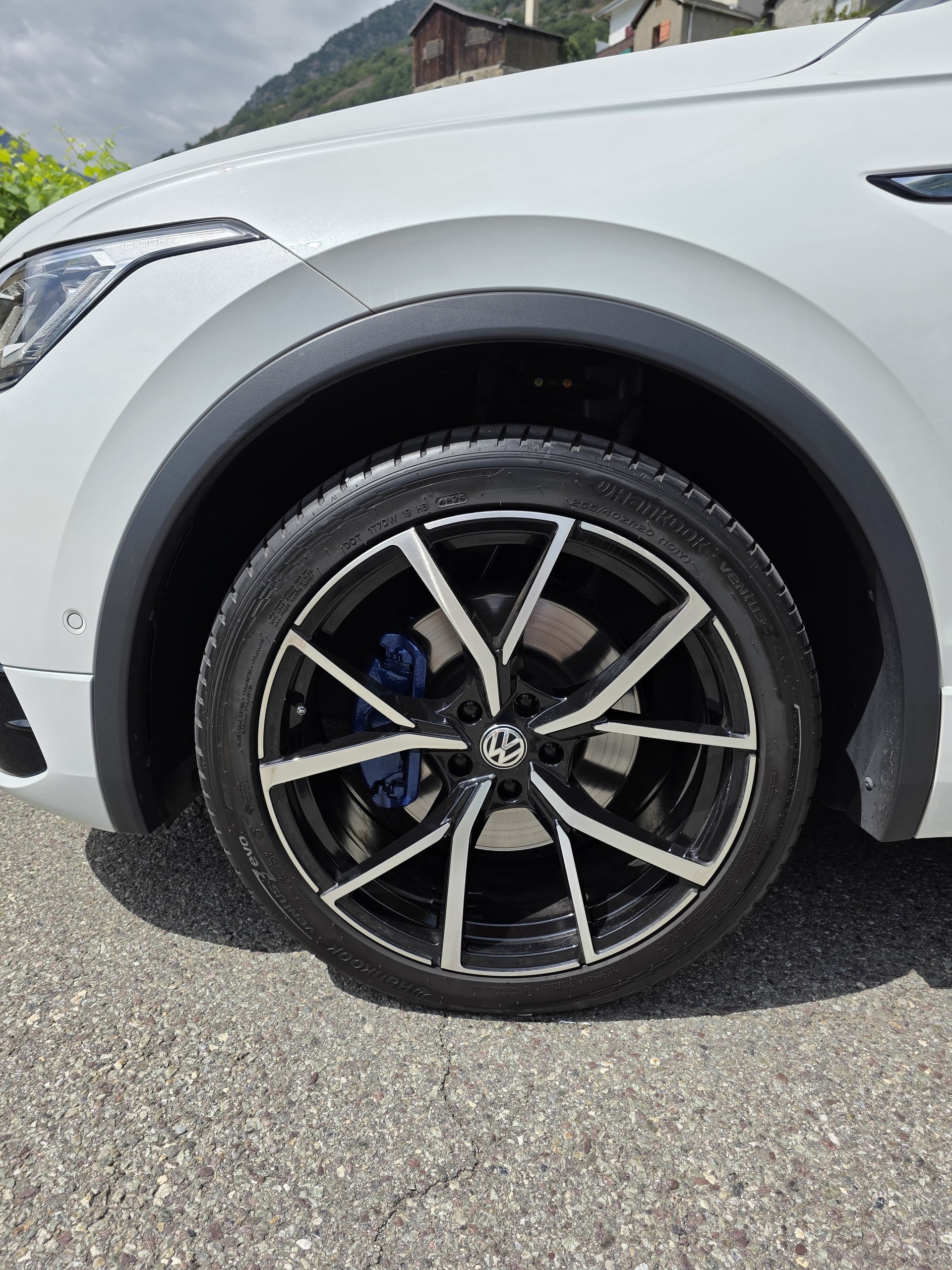VW 2.0 TSI R-Line DSG-image-3
