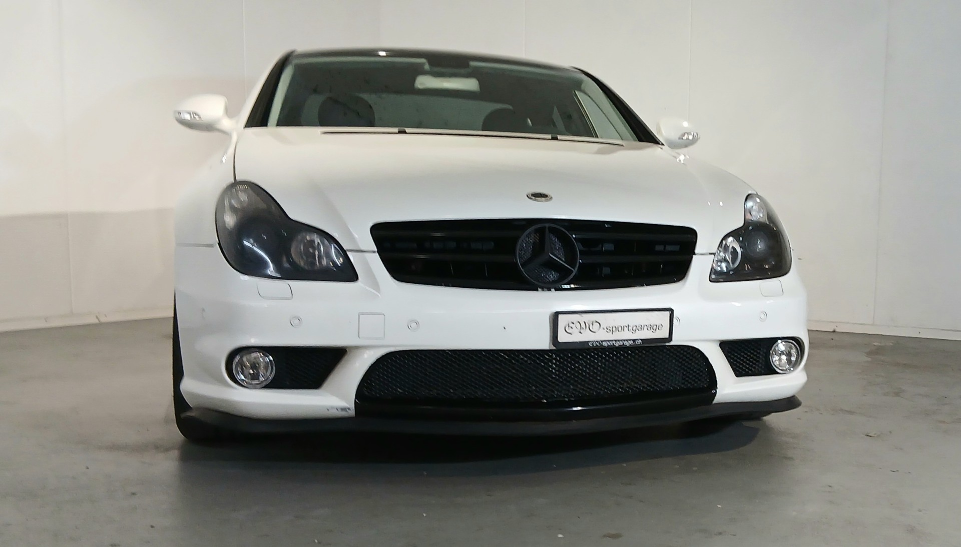 MERCEDES-BENZ CLS 55 AMG Automatic-image-0