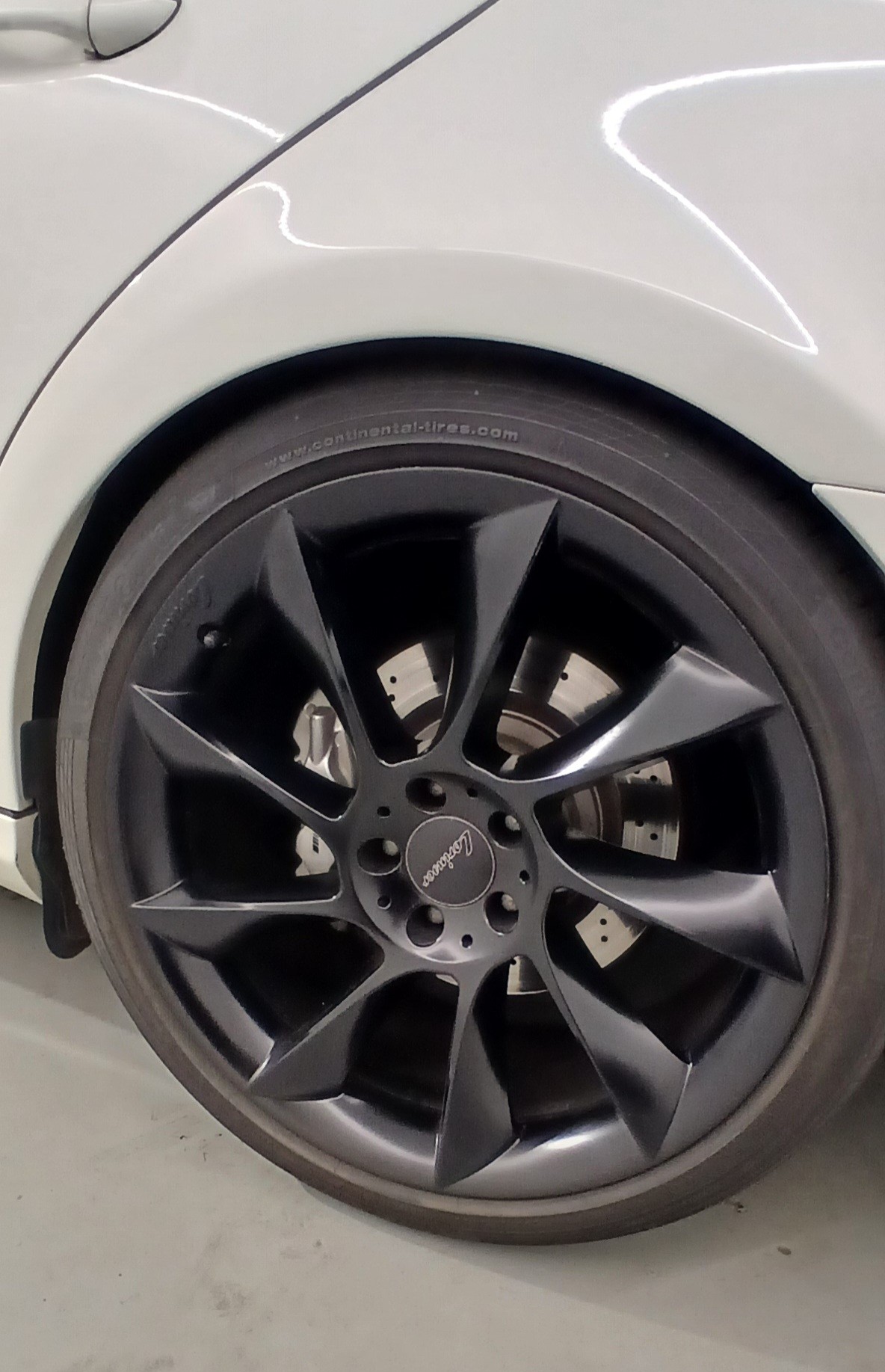 MERCEDES-BENZ CLS 55 AMG Automatic-image-15