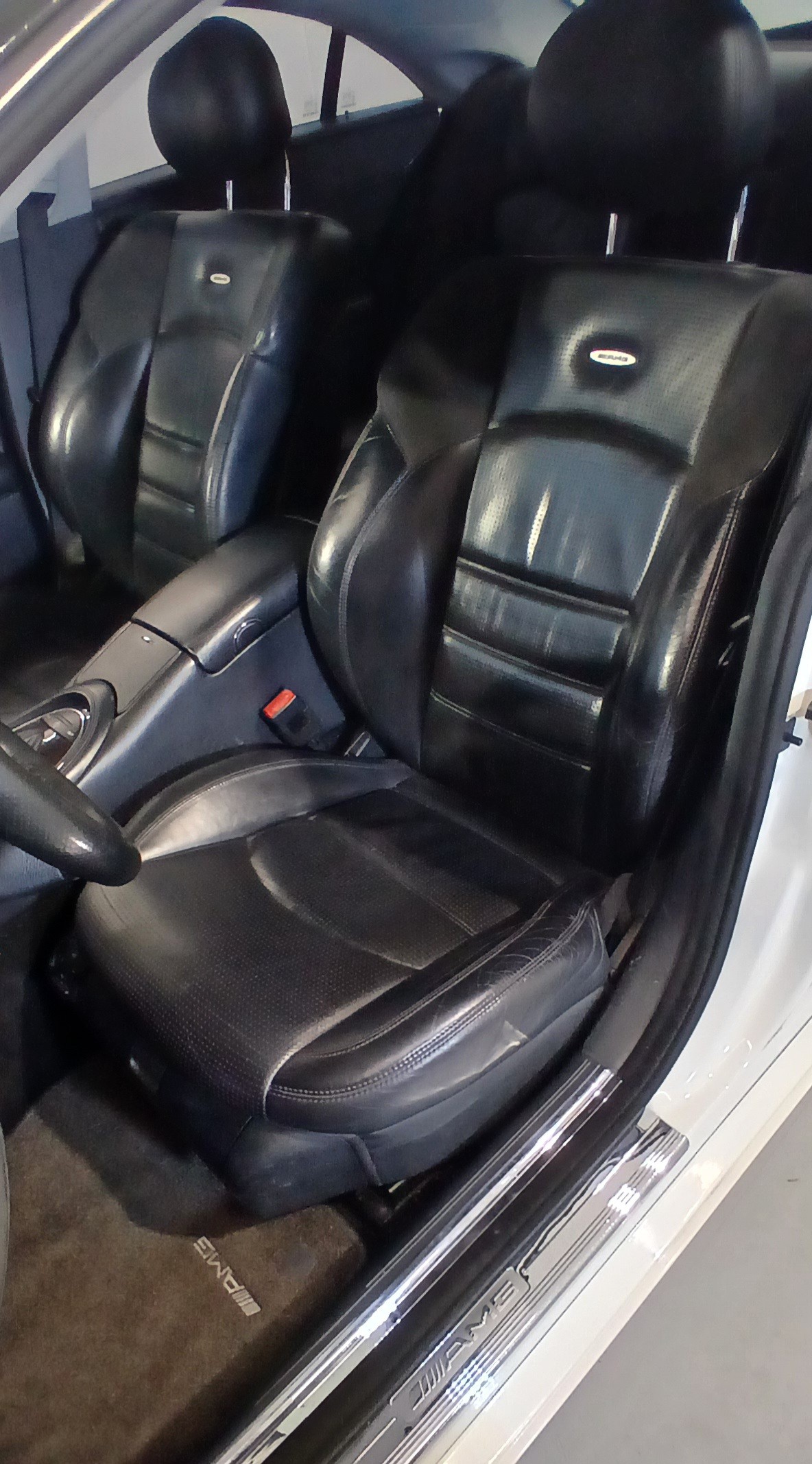 MERCEDES-BENZ CLS 55 AMG Automatic-image-13