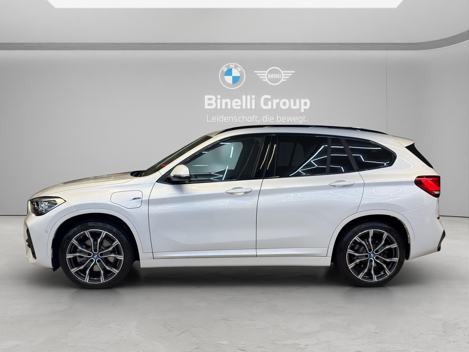 BMW X1 25e xDrive-showroom-element-3