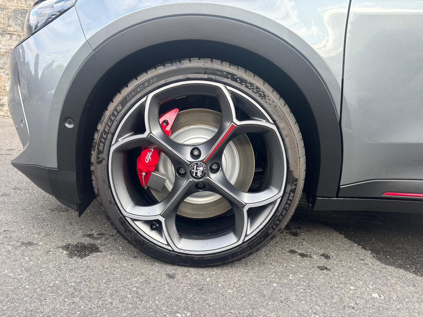 ALFA ROMEO JUNIOR Elettrica Veloce Sport Tech Sky-image-5