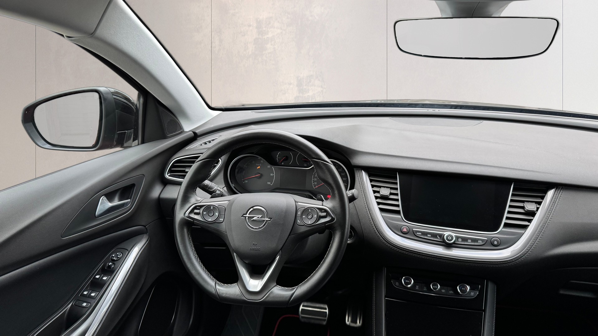 OPEL Grandland X 1.6 Hybrid4 Ultimate Automatik-image-12