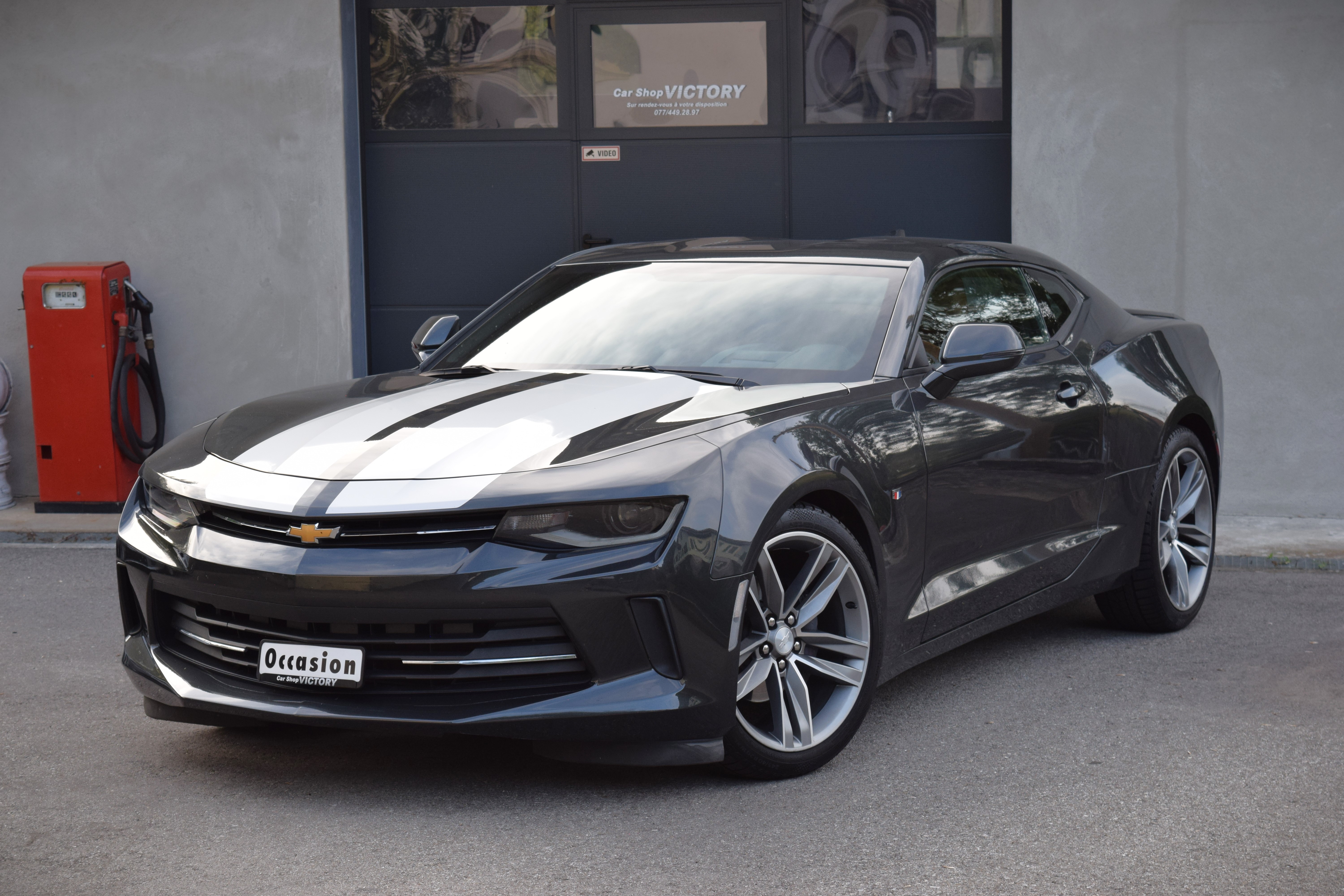 Car photo