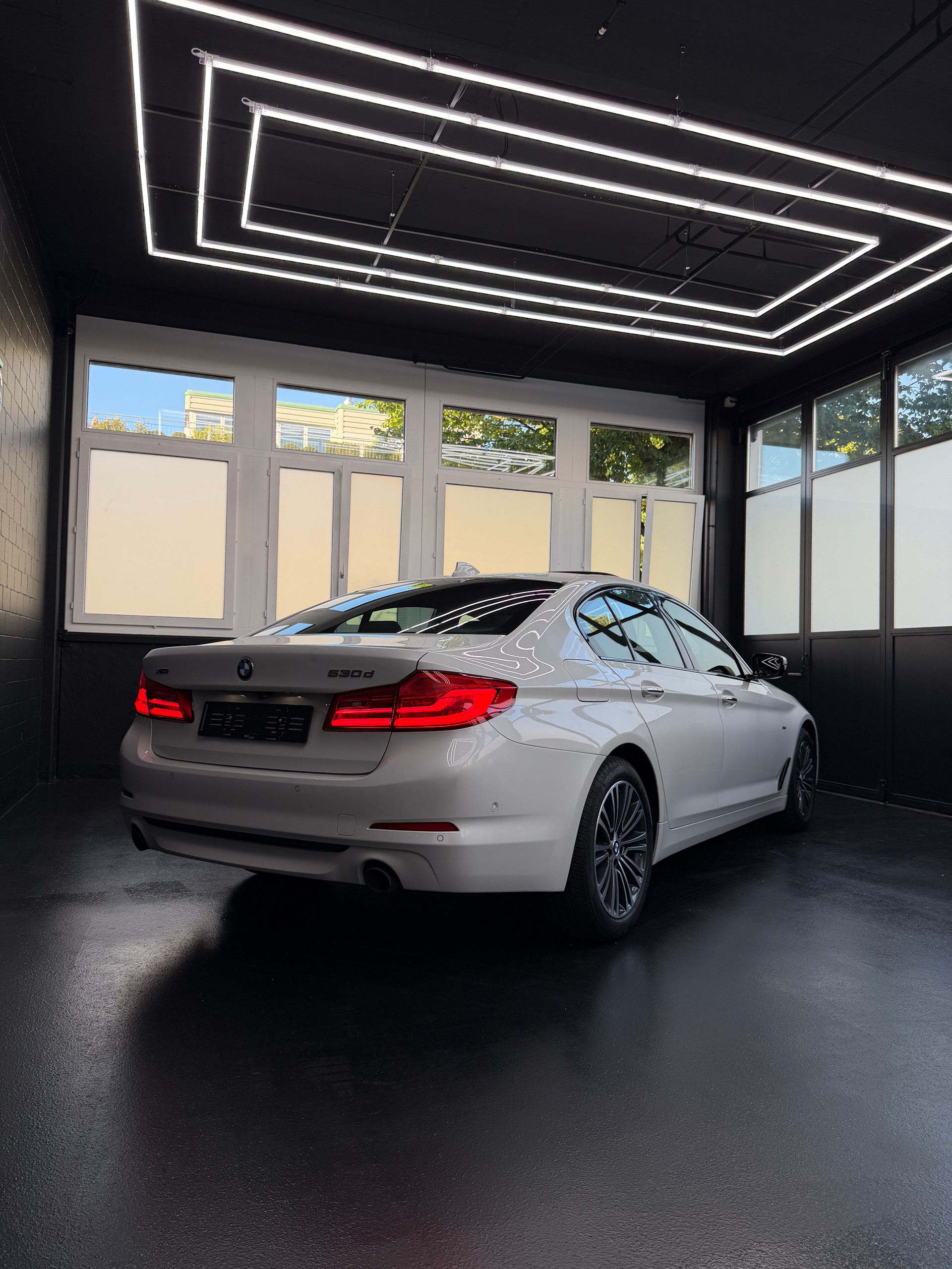 BMW 530d xDrive Steptronic-image-4
