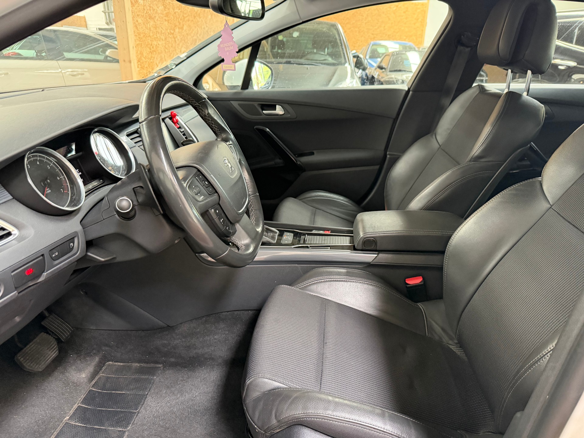 PEUGEOT 508 SW 1.6 THP Allure Automatic-image-10