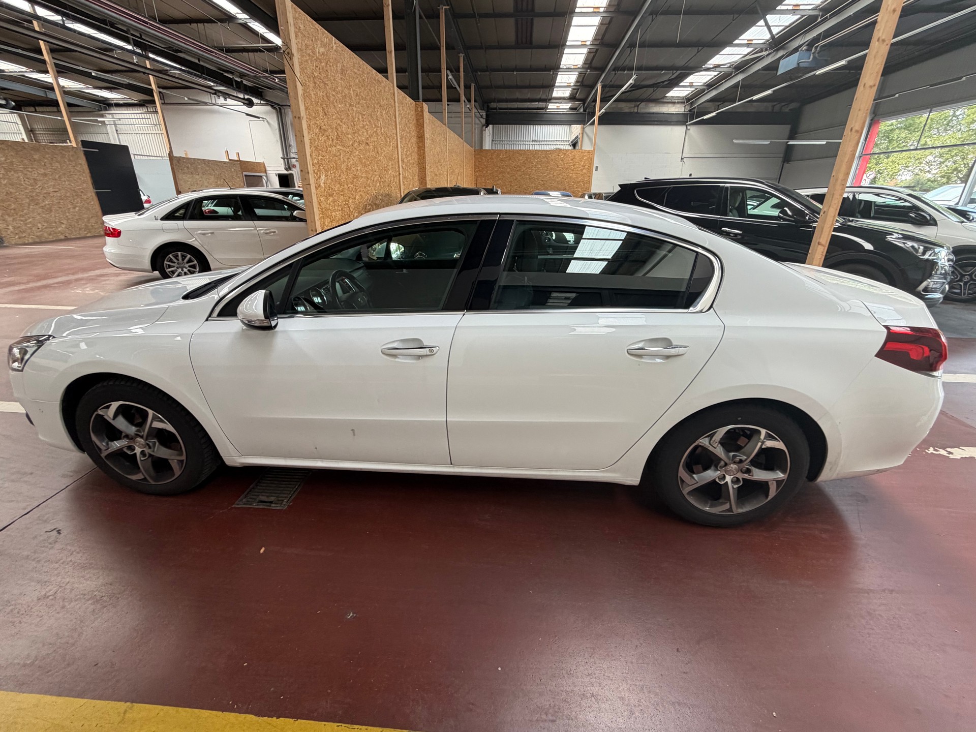 PEUGEOT 508 SW 1.6 THP Allure Automatic-image-7