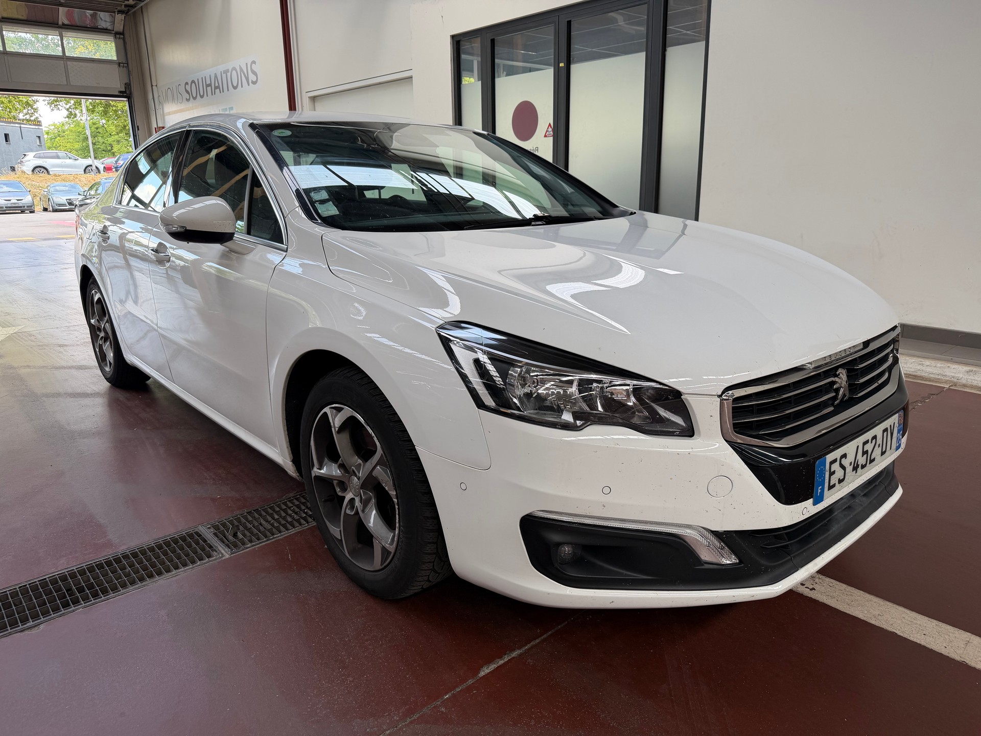 PEUGEOT 508 SW 1.6 THP Allure Automatic-image-2