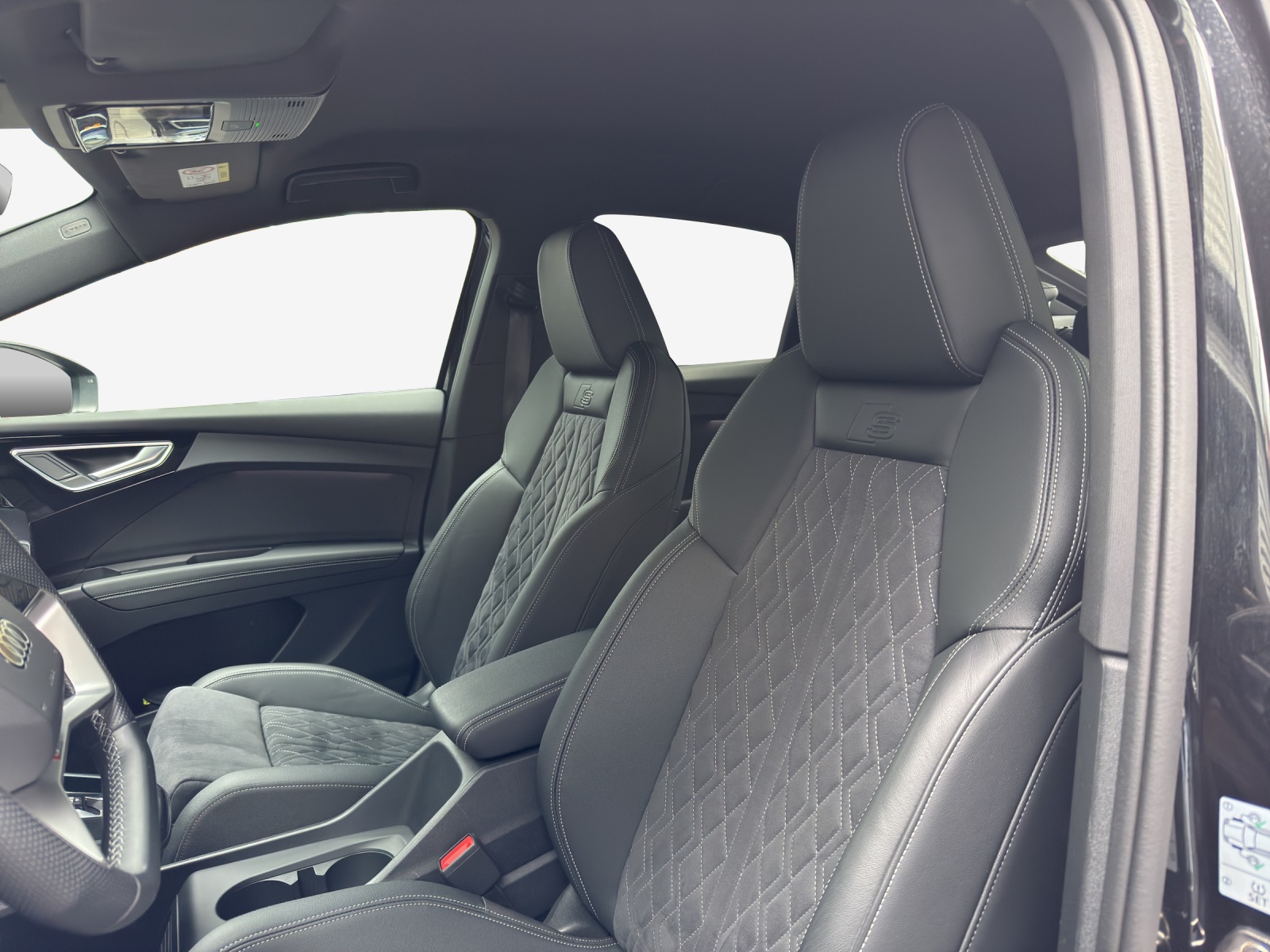 AUDI Q4 Sportback e-tron 45 quattro-image-15