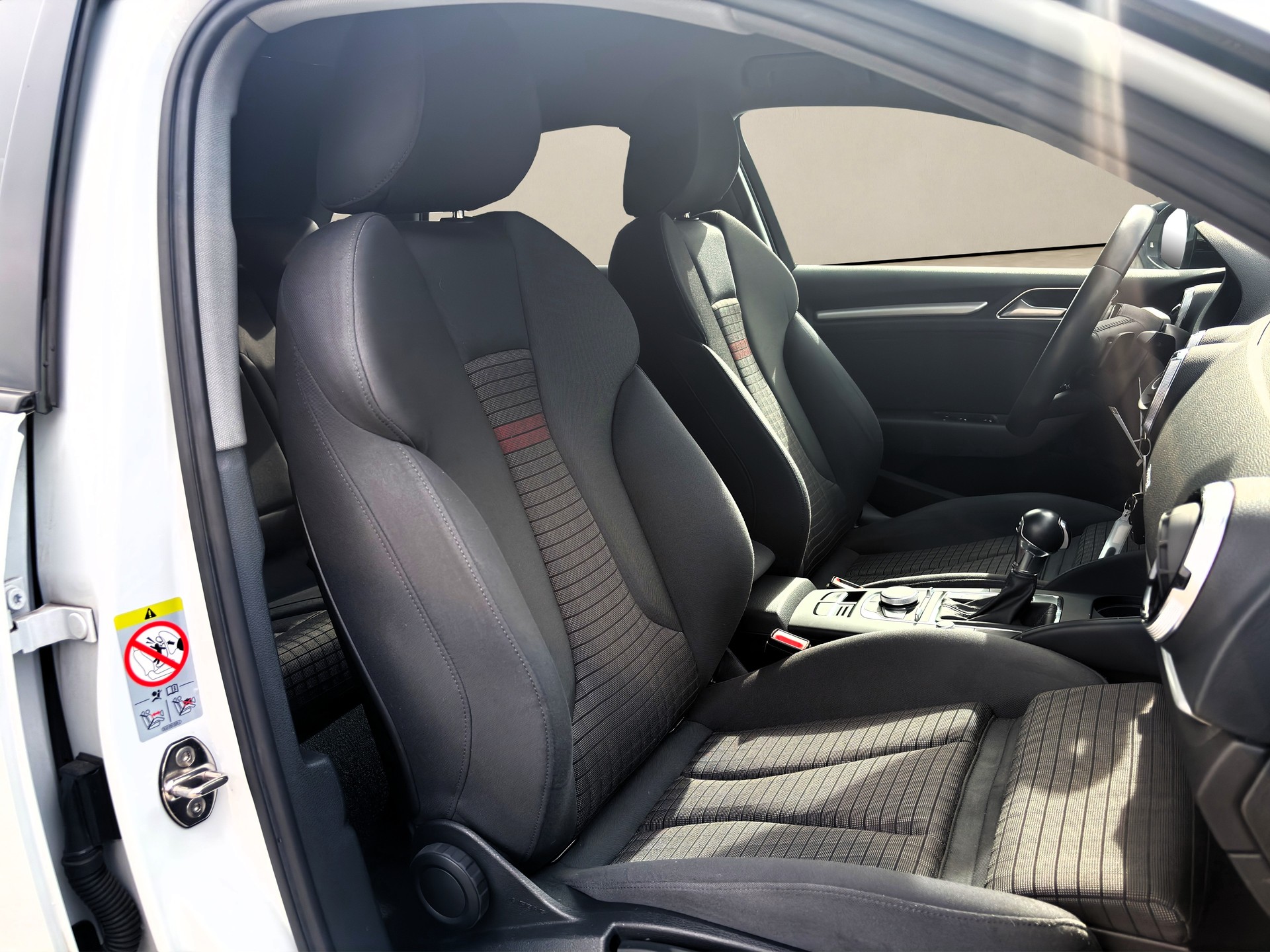 AUDI A3 Sportback❗S-LINE❗40 TFSI Sport quattro S-tronic ✅Frisch ab MFK & 8-fach bereift auf ALU✅-image-9
