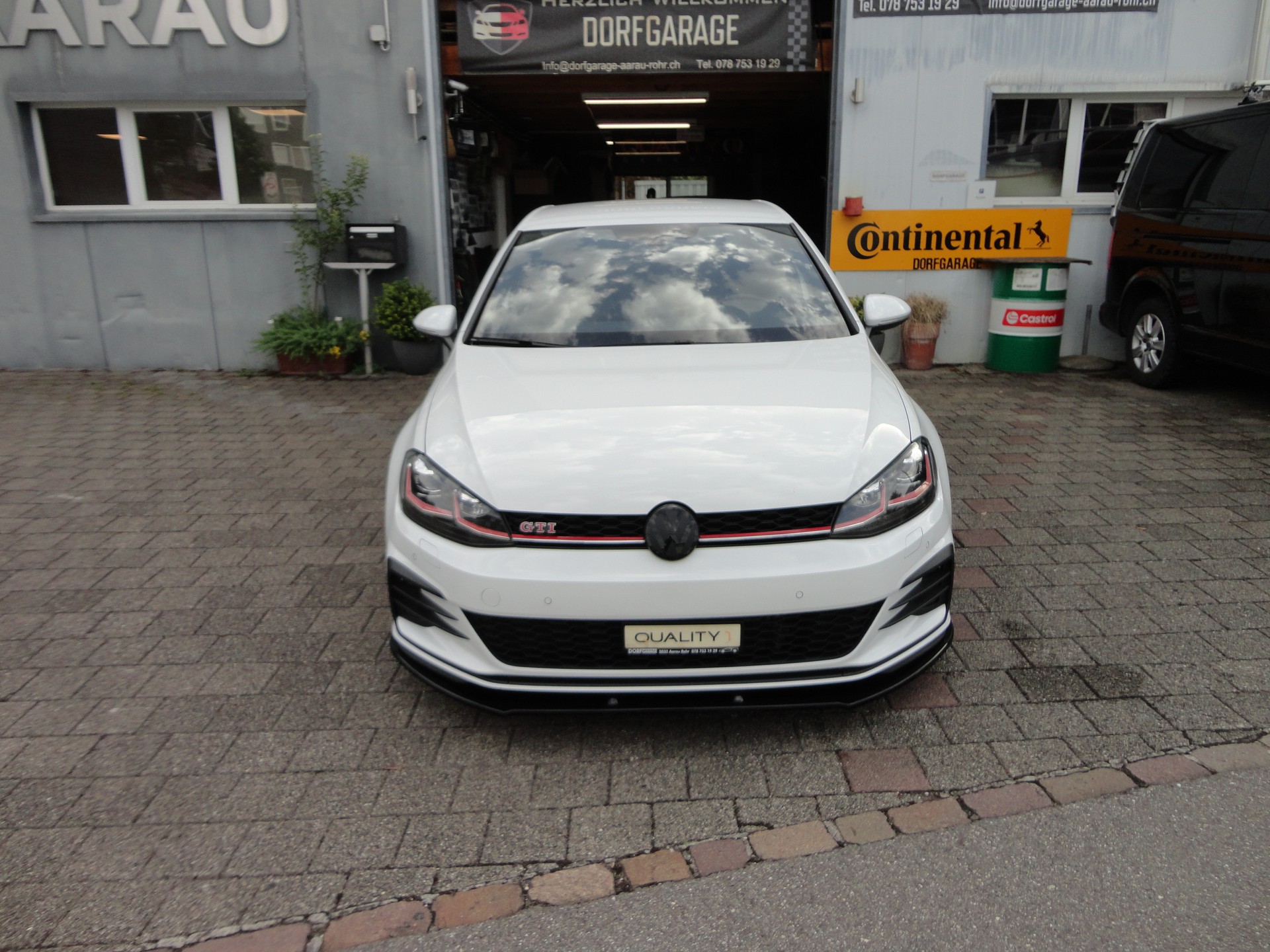 VW Golf 2.0 TSI GTI Performance DSG-image-7