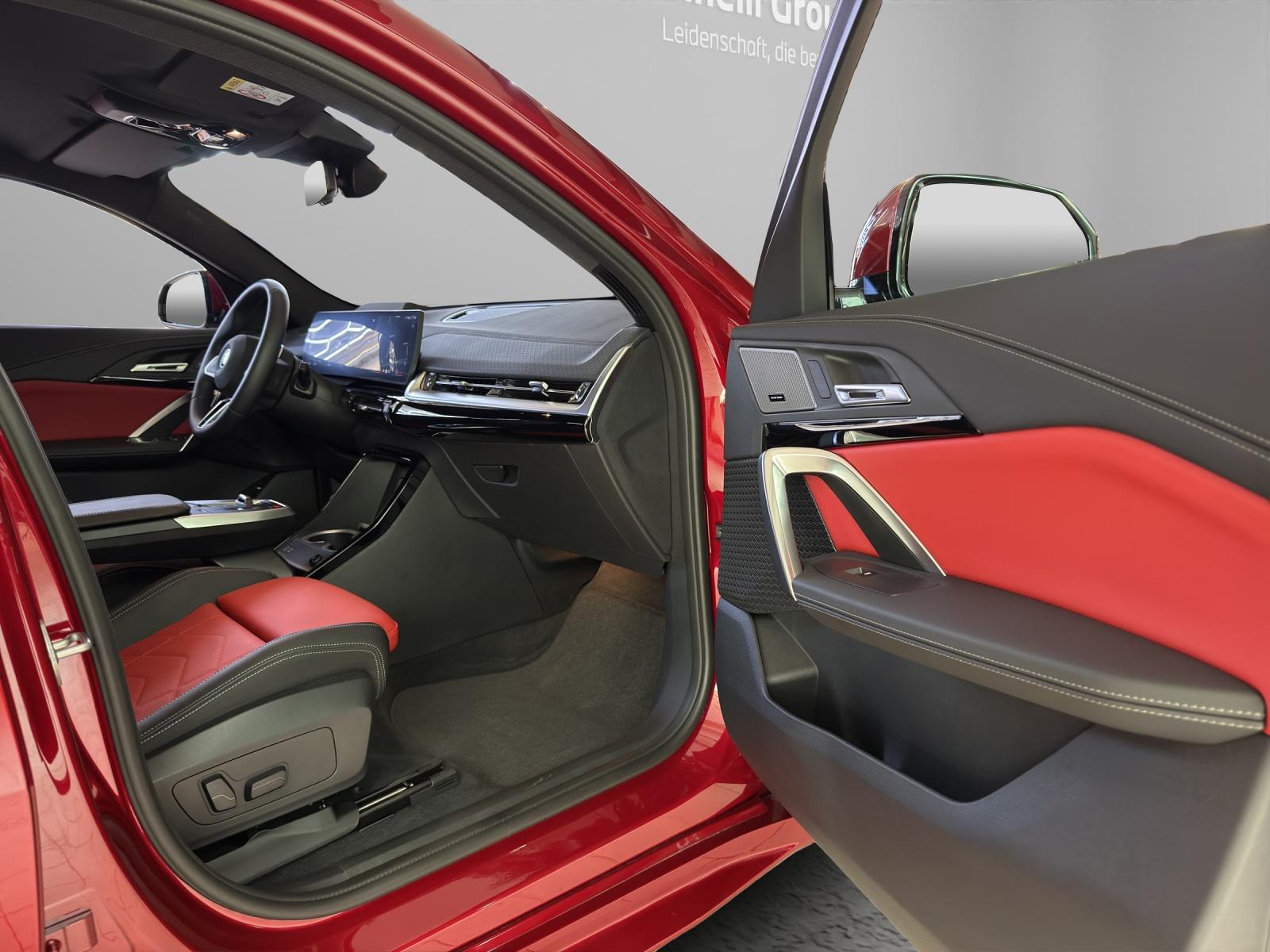 BMW iX2 30 xDrive M-SportPaketPro-image-22