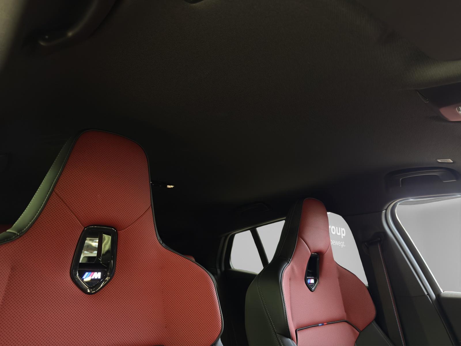 BMW iX2 30 xDrive M-SportPaketPro-image-23