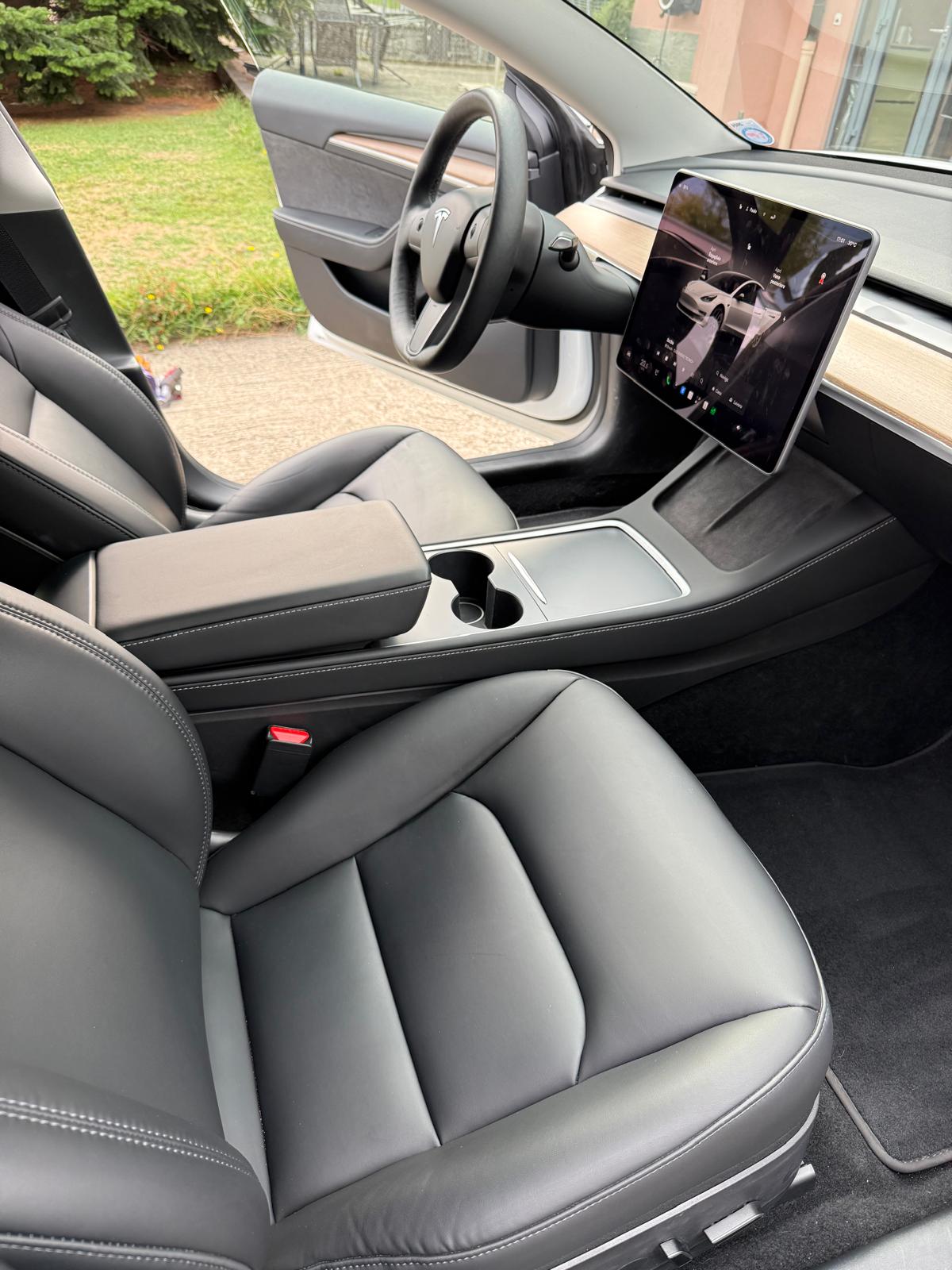 TESLA Model 3 Long Range Dual Motor AWD-image-10