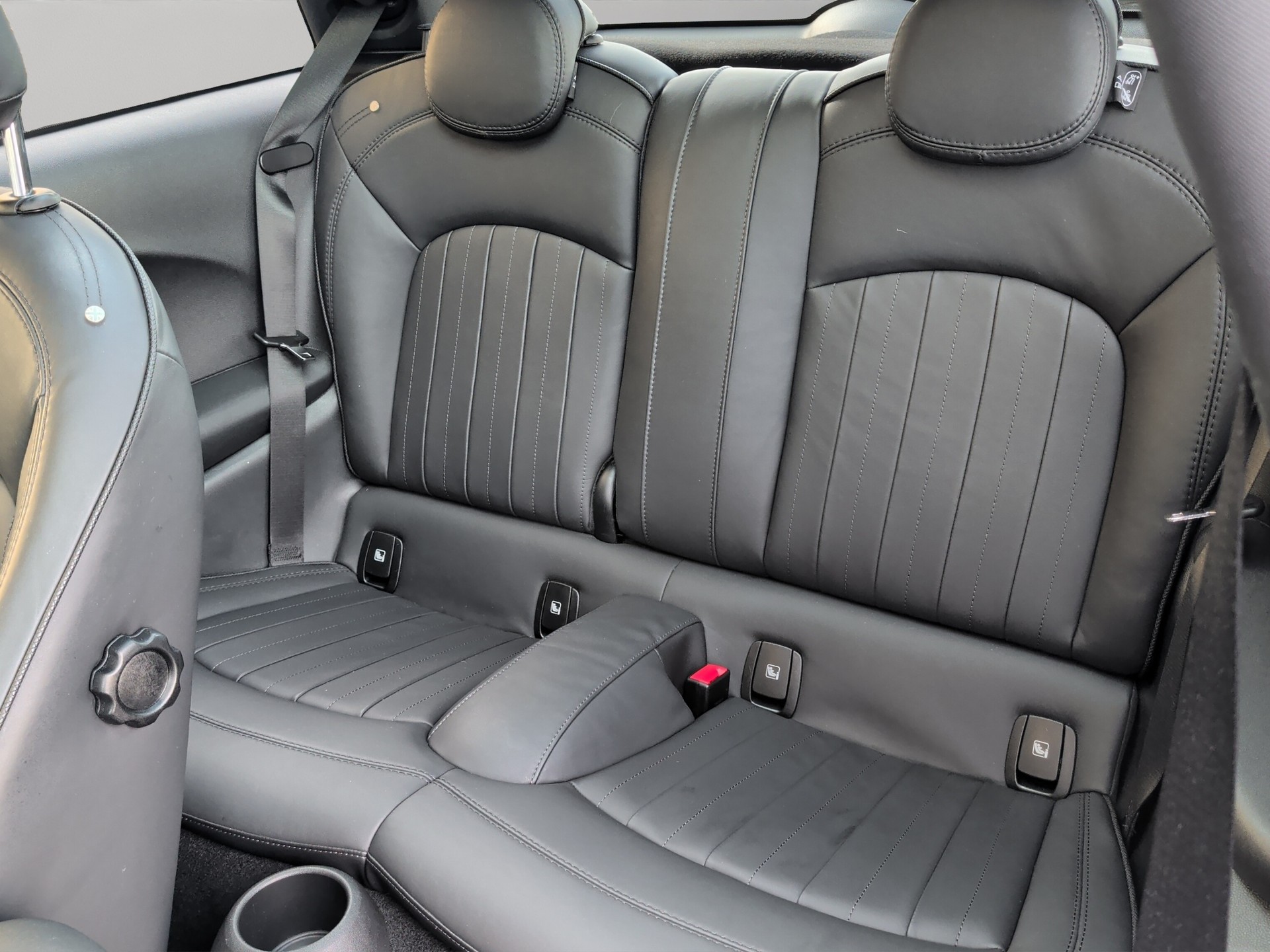 MINI Cooper SE-image-19