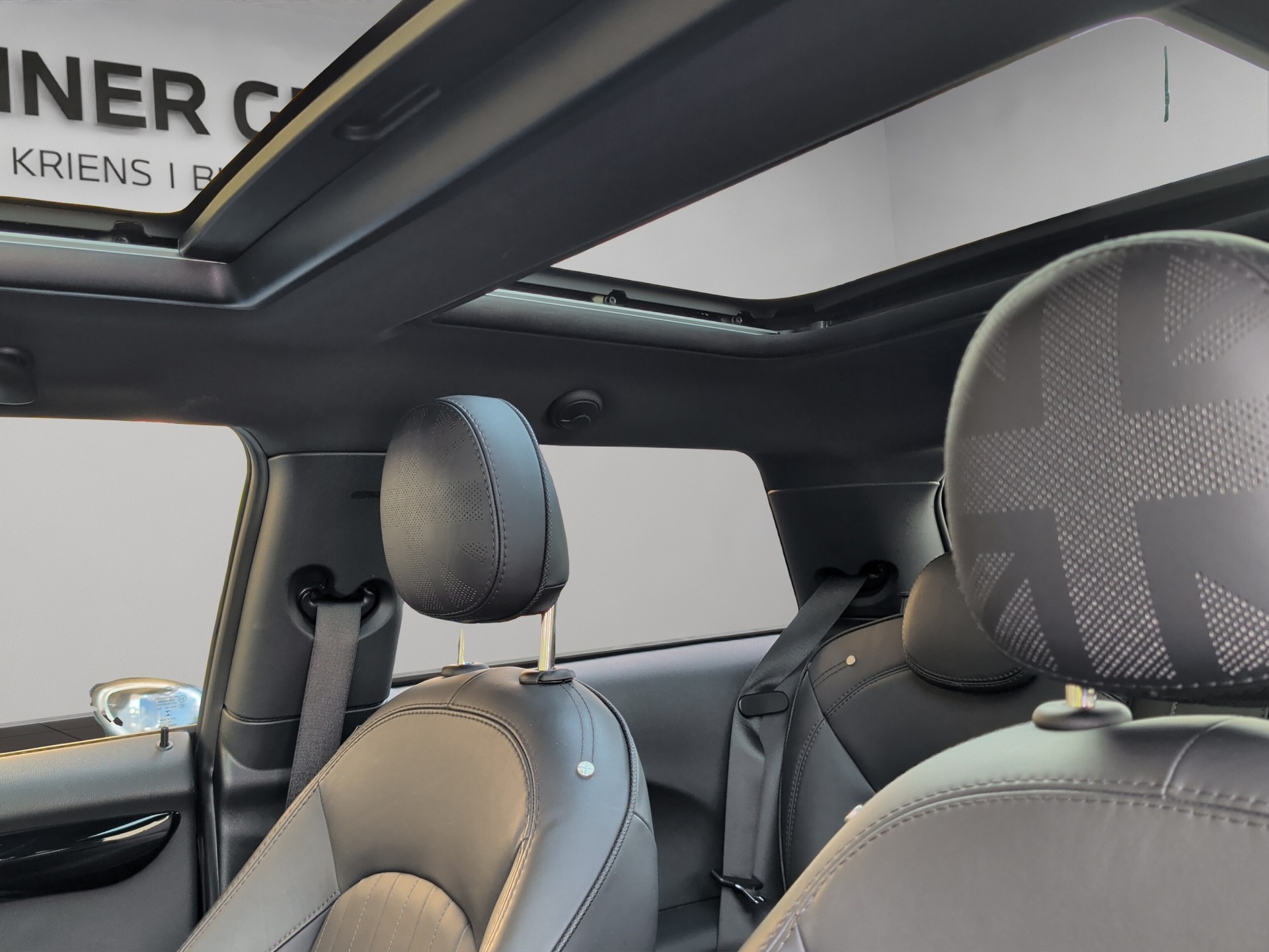 MINI Cooper SE-image-13