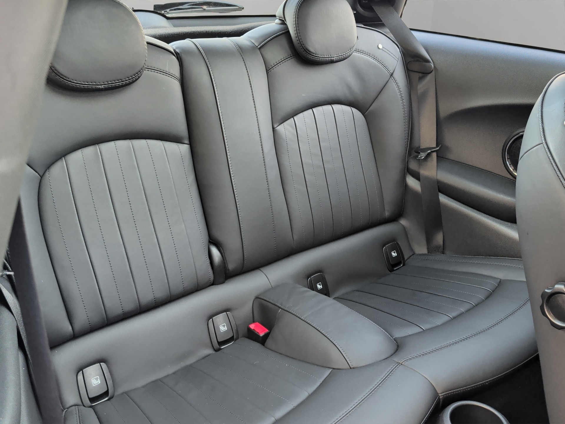 MINI Cooper SE-image-22